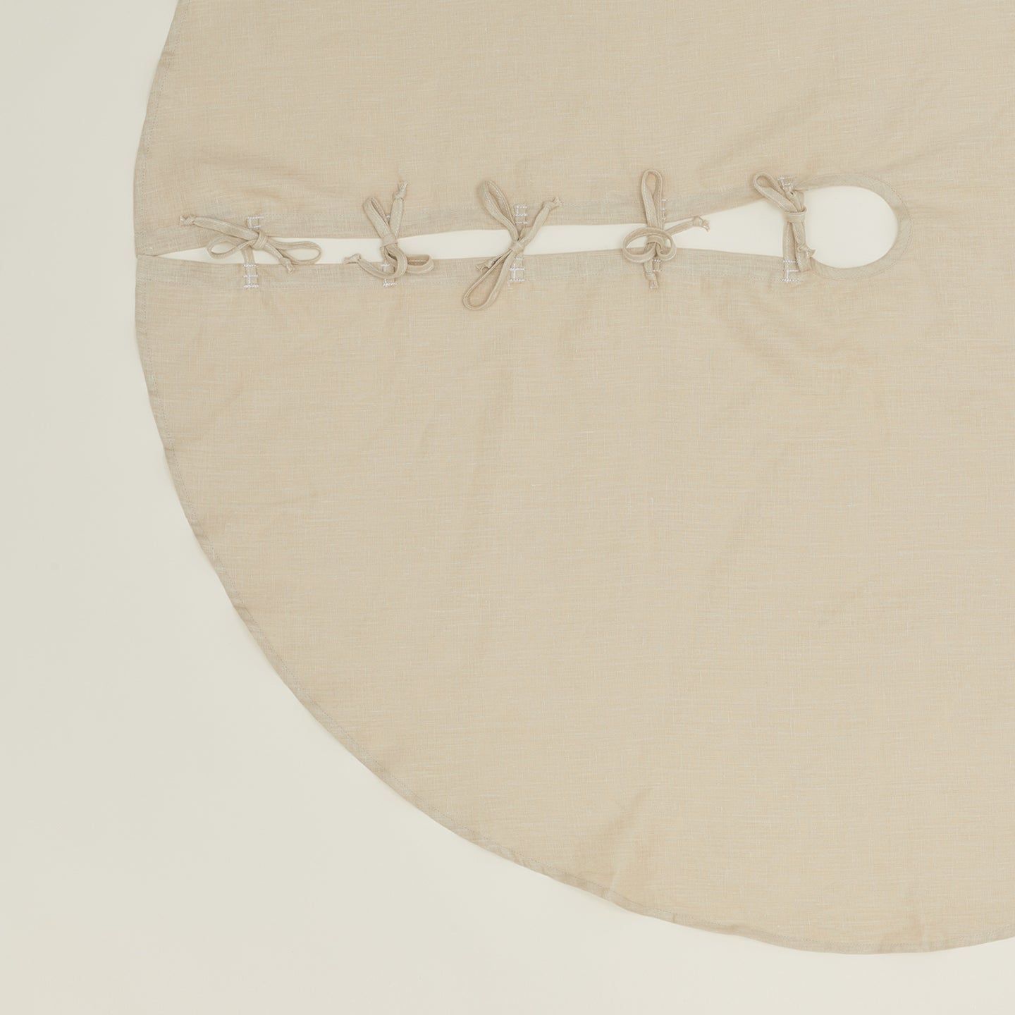 Simple Linen Tree Skirt - Flax