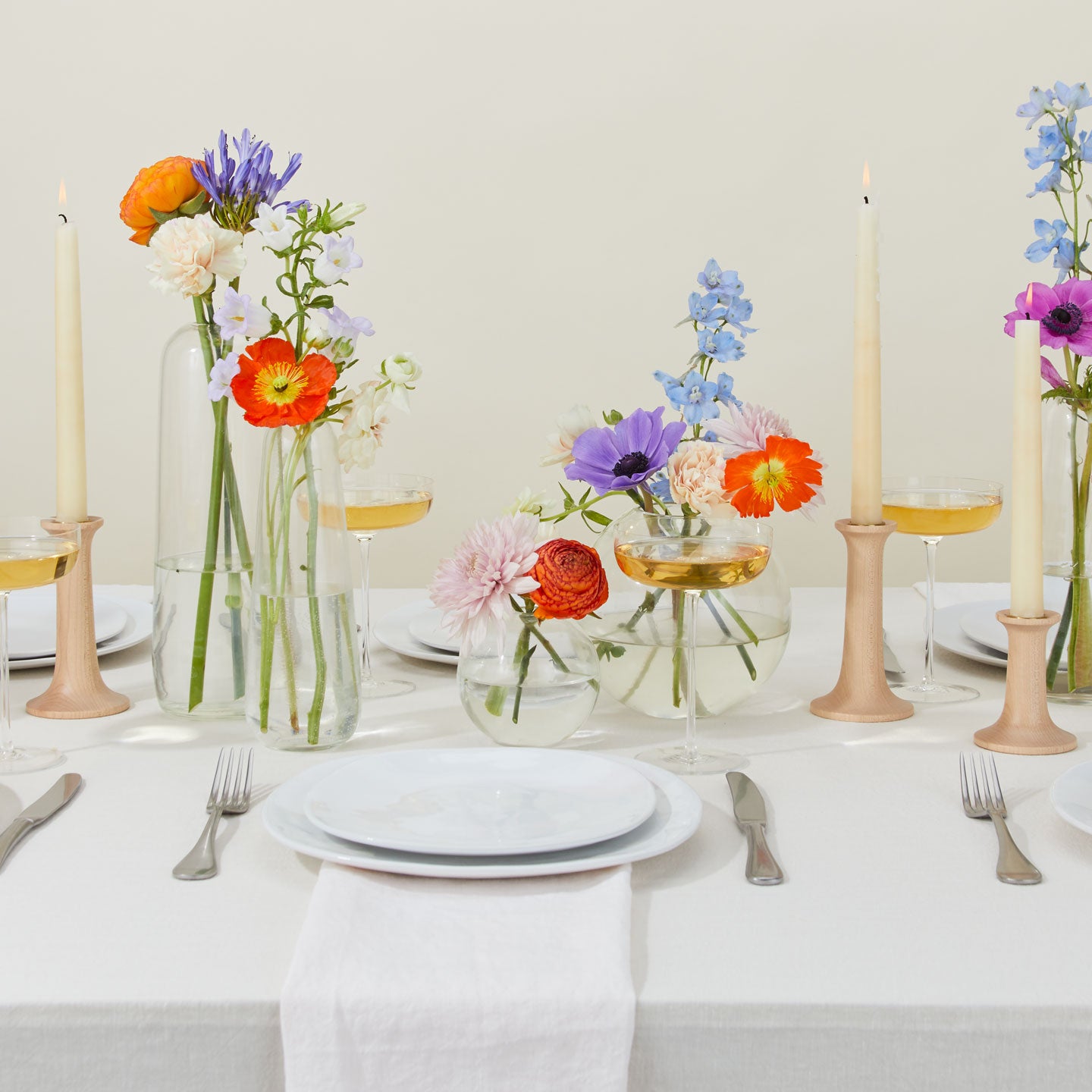 Aurora Slim Drop Vase - Clear