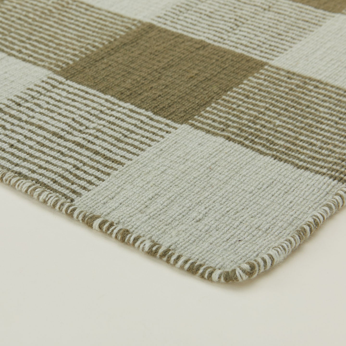 Simple Plaid Rug - Sage/Olive