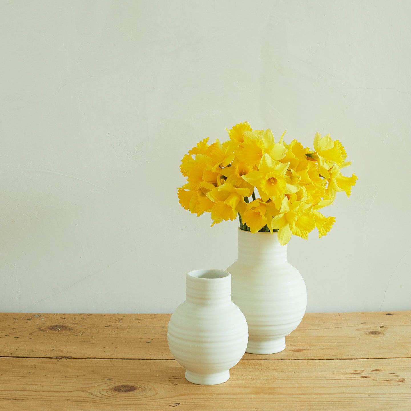 Essential Ceramic Vase - Bone