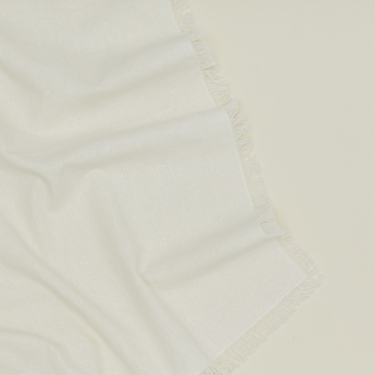 Essential dinner napkin in ivory