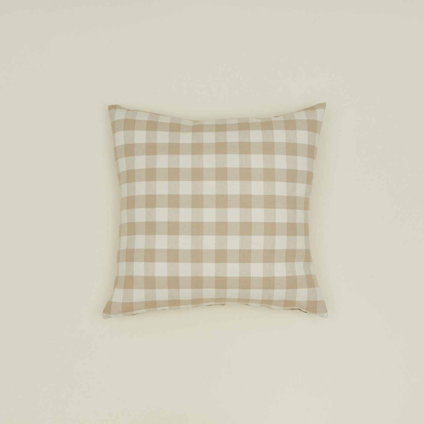 Gingham square pillow in ivory/flax