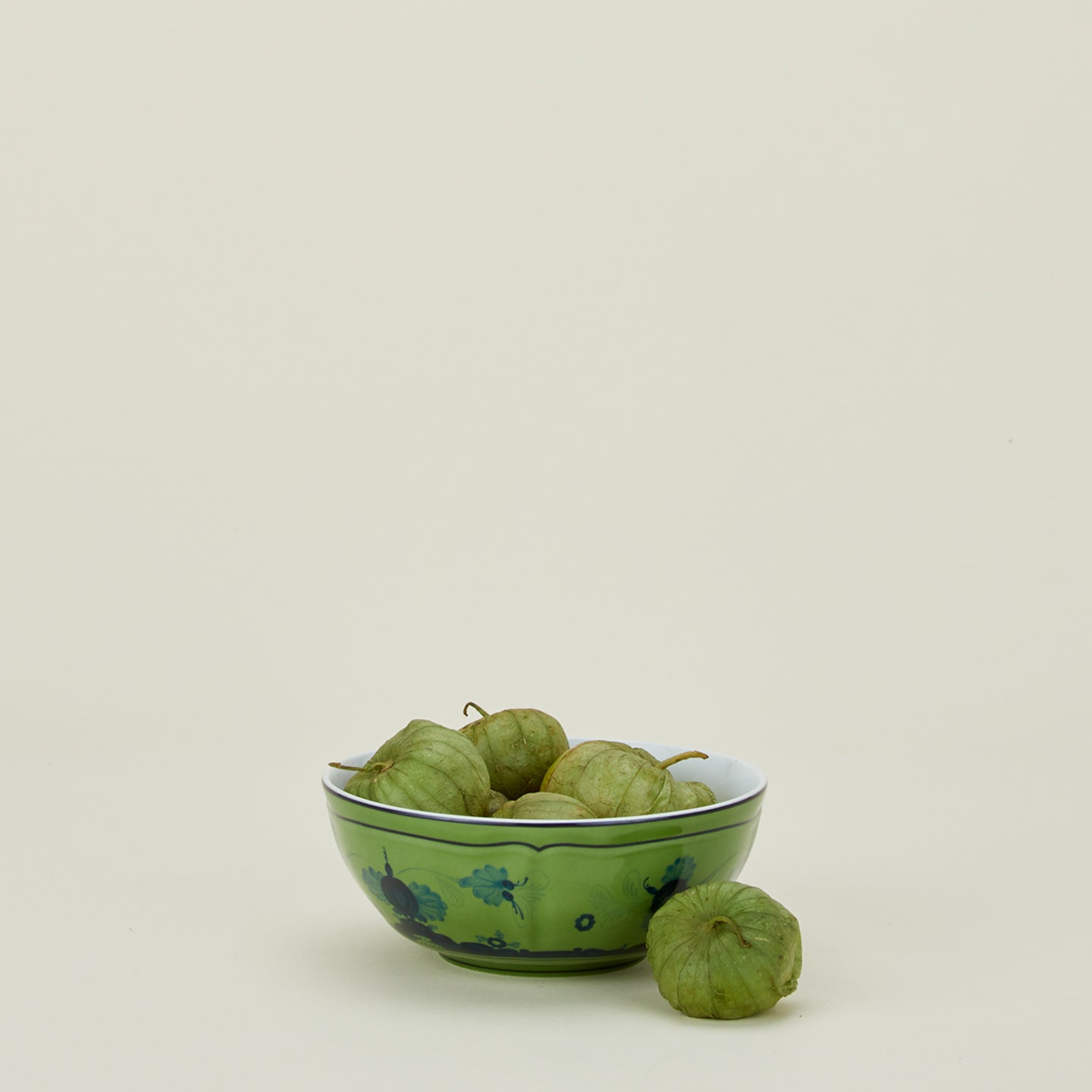 Ginori bowl in malachite with fruit