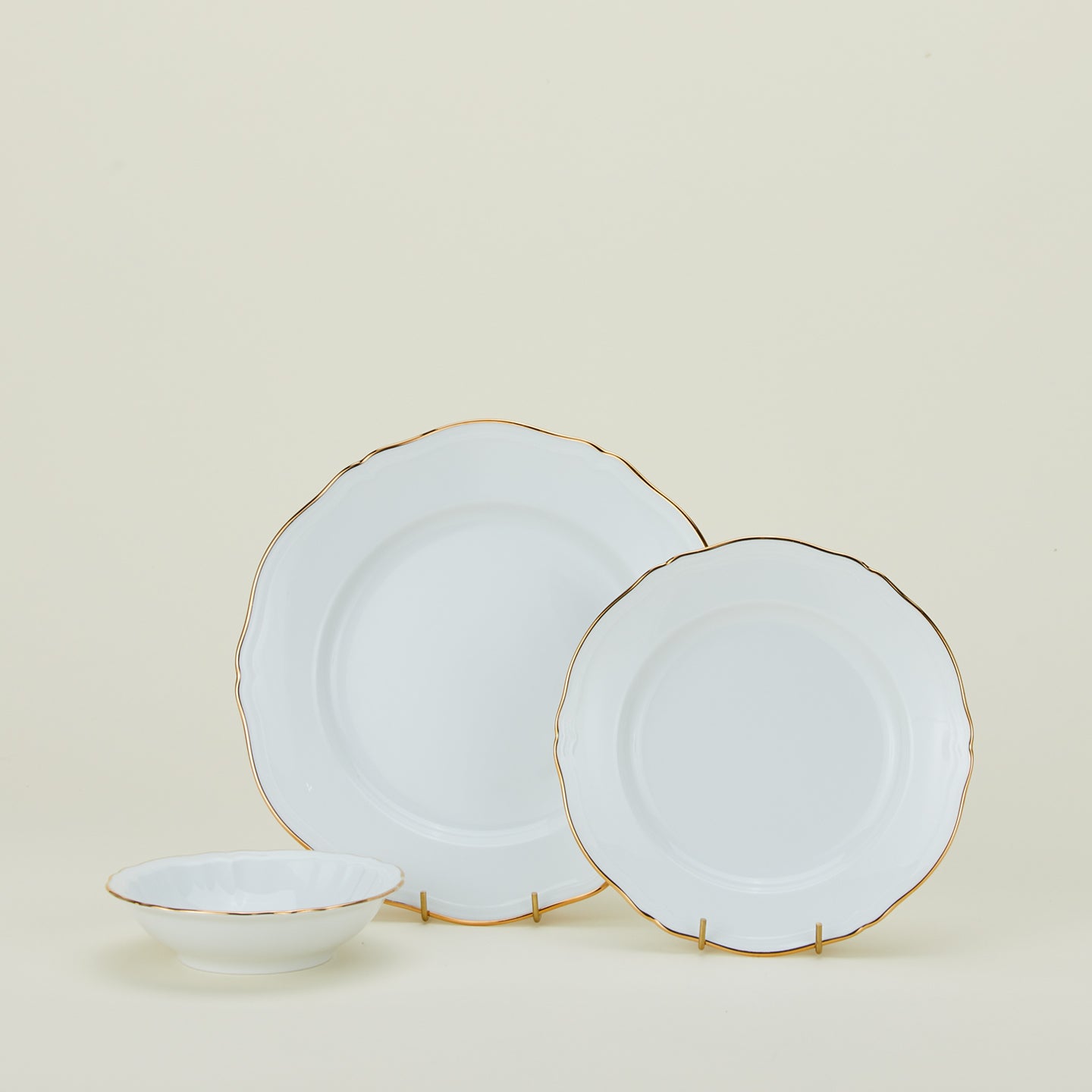 Ginori dinner plate dessert plate and fruit bowl