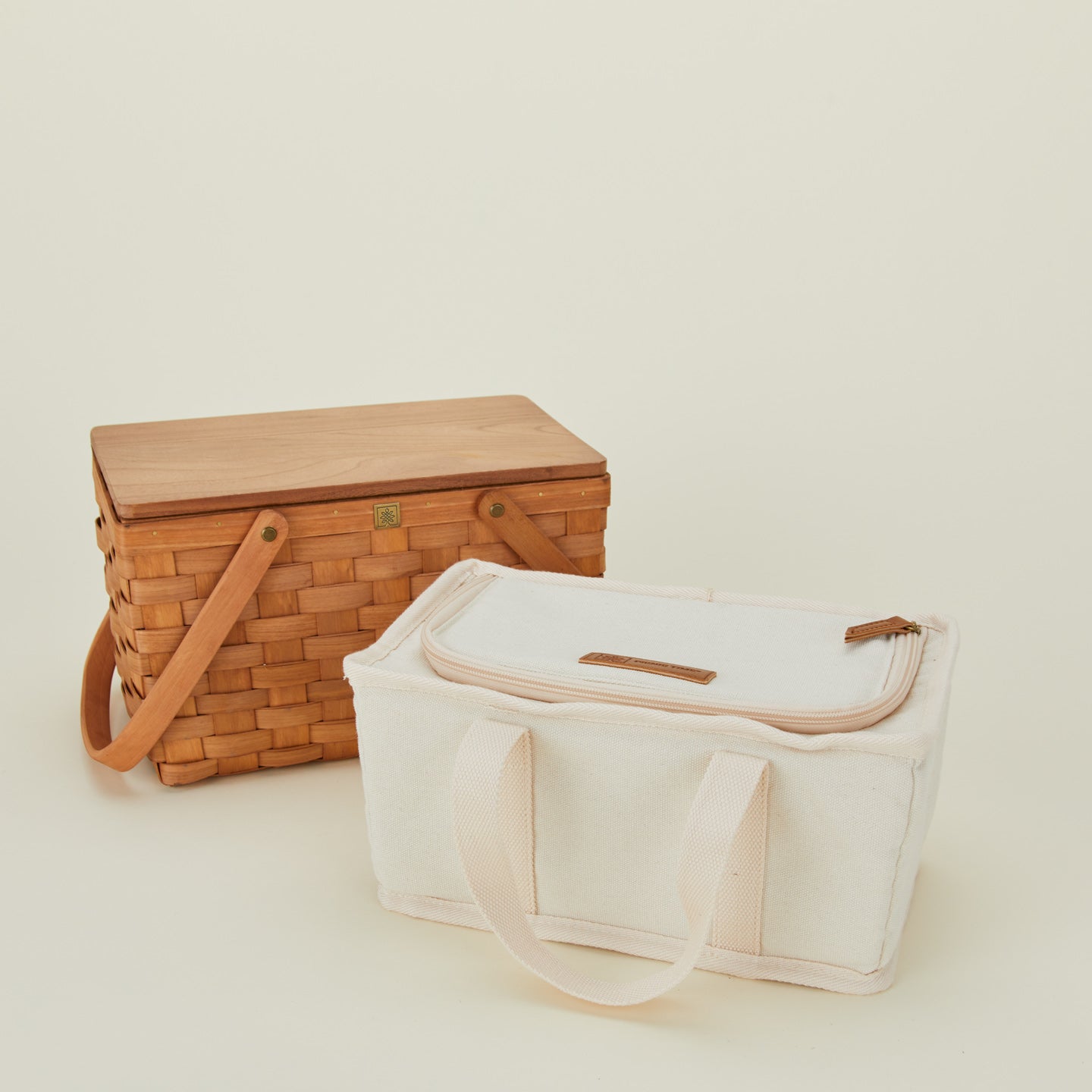 Picnic basket with insert removed