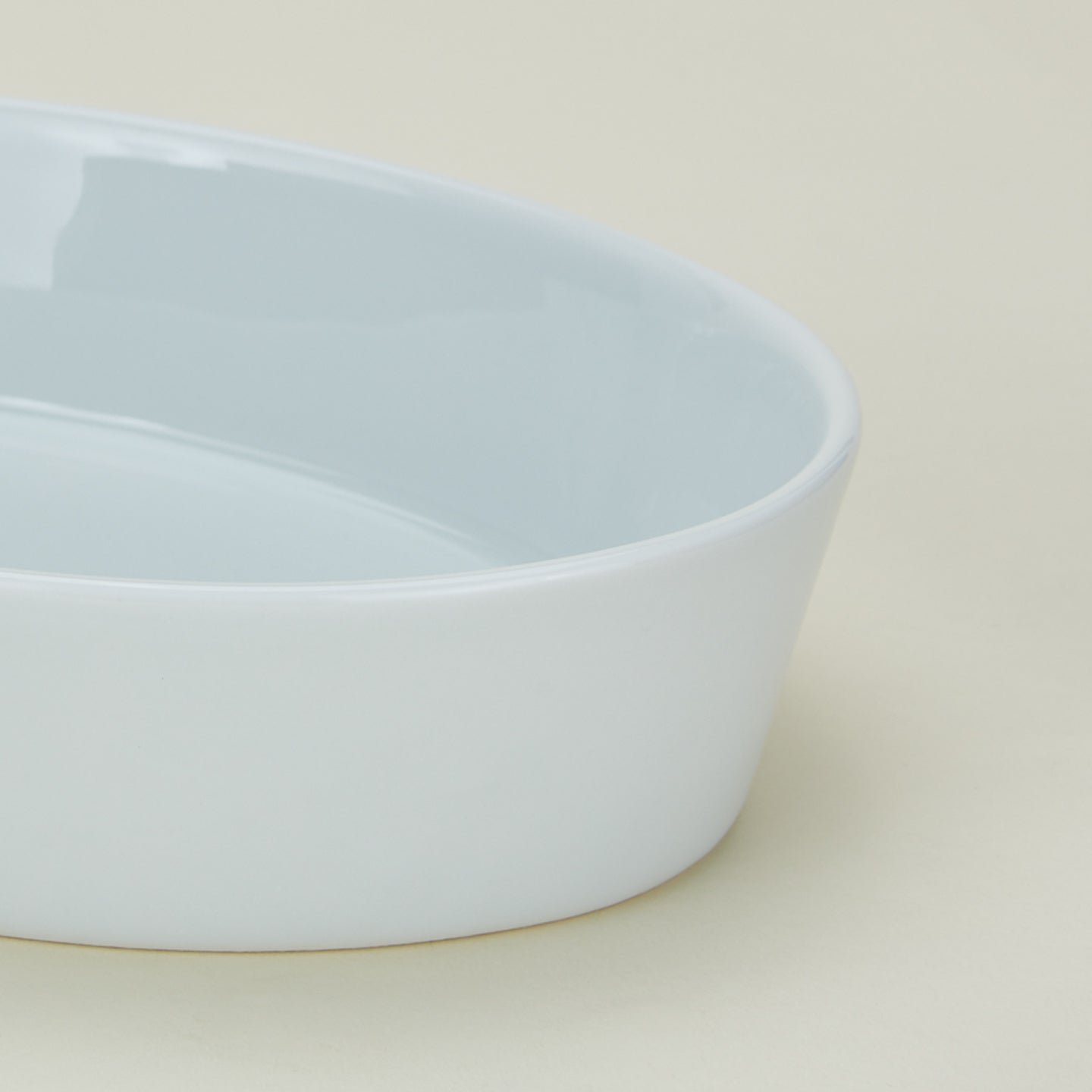 Detailed view of porcelain deep oval baker