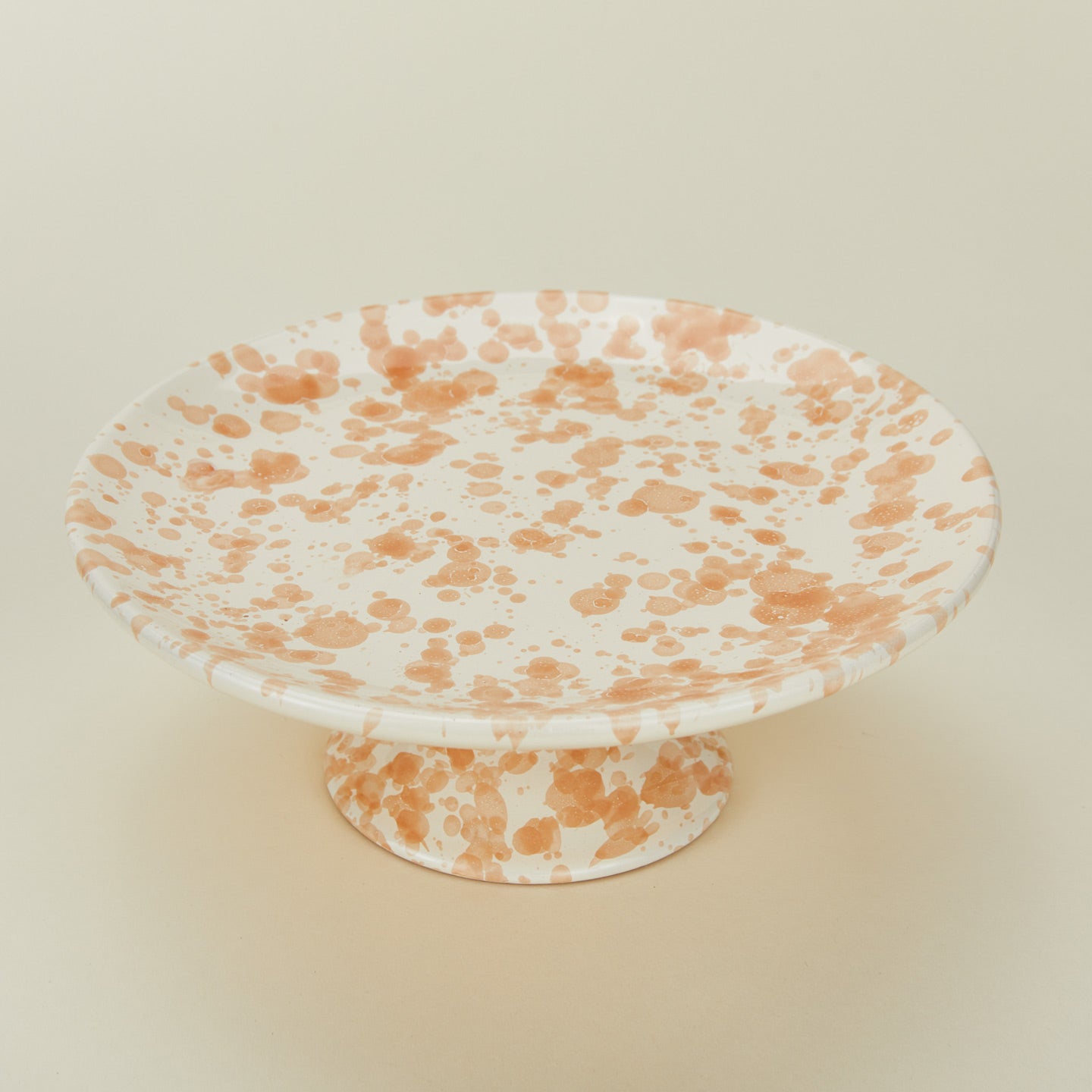 Splatter cake stand in tan and ivory