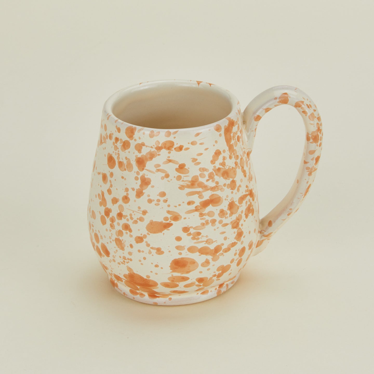 Splatter mug in tan and ivory