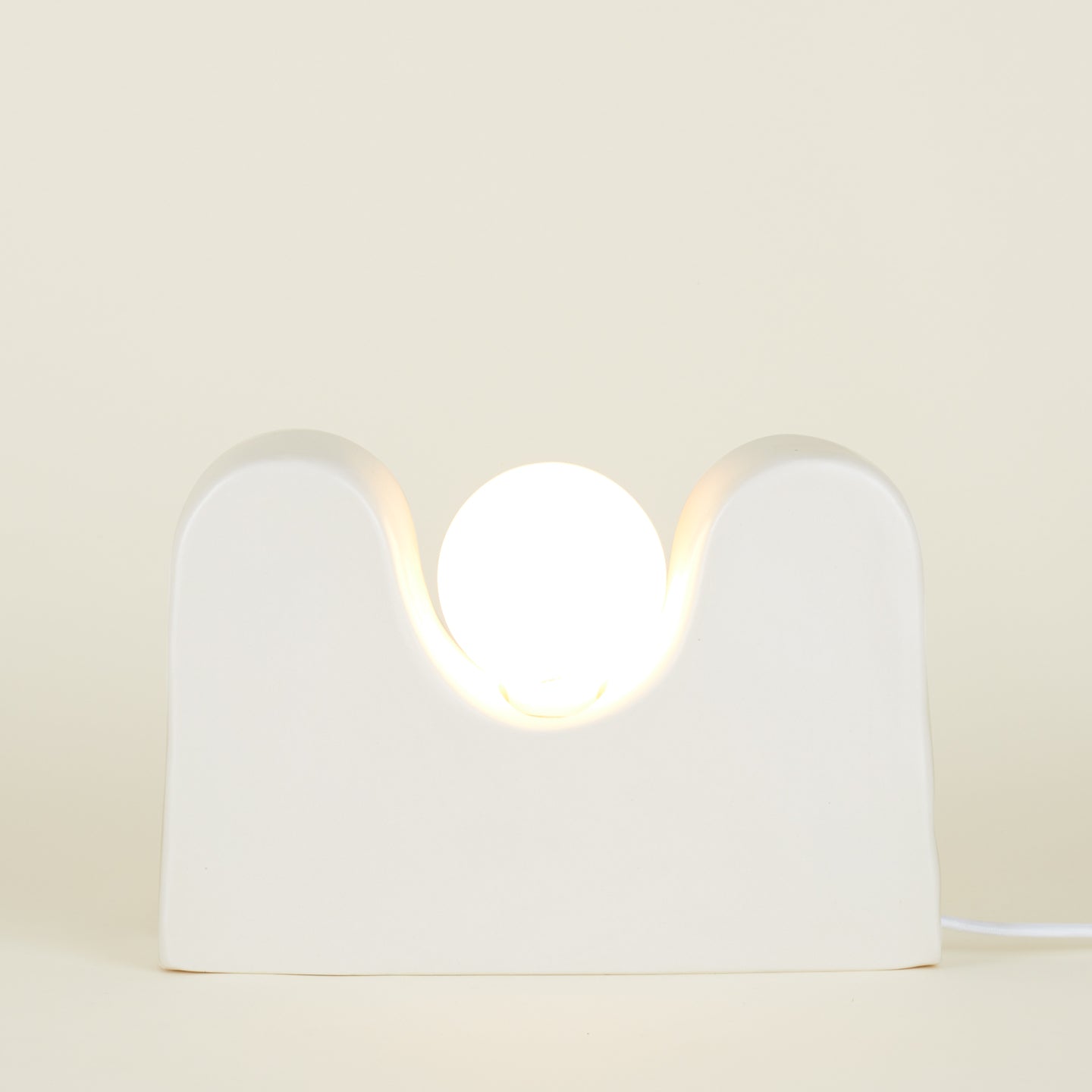 Virginia Sin twin sister lamp