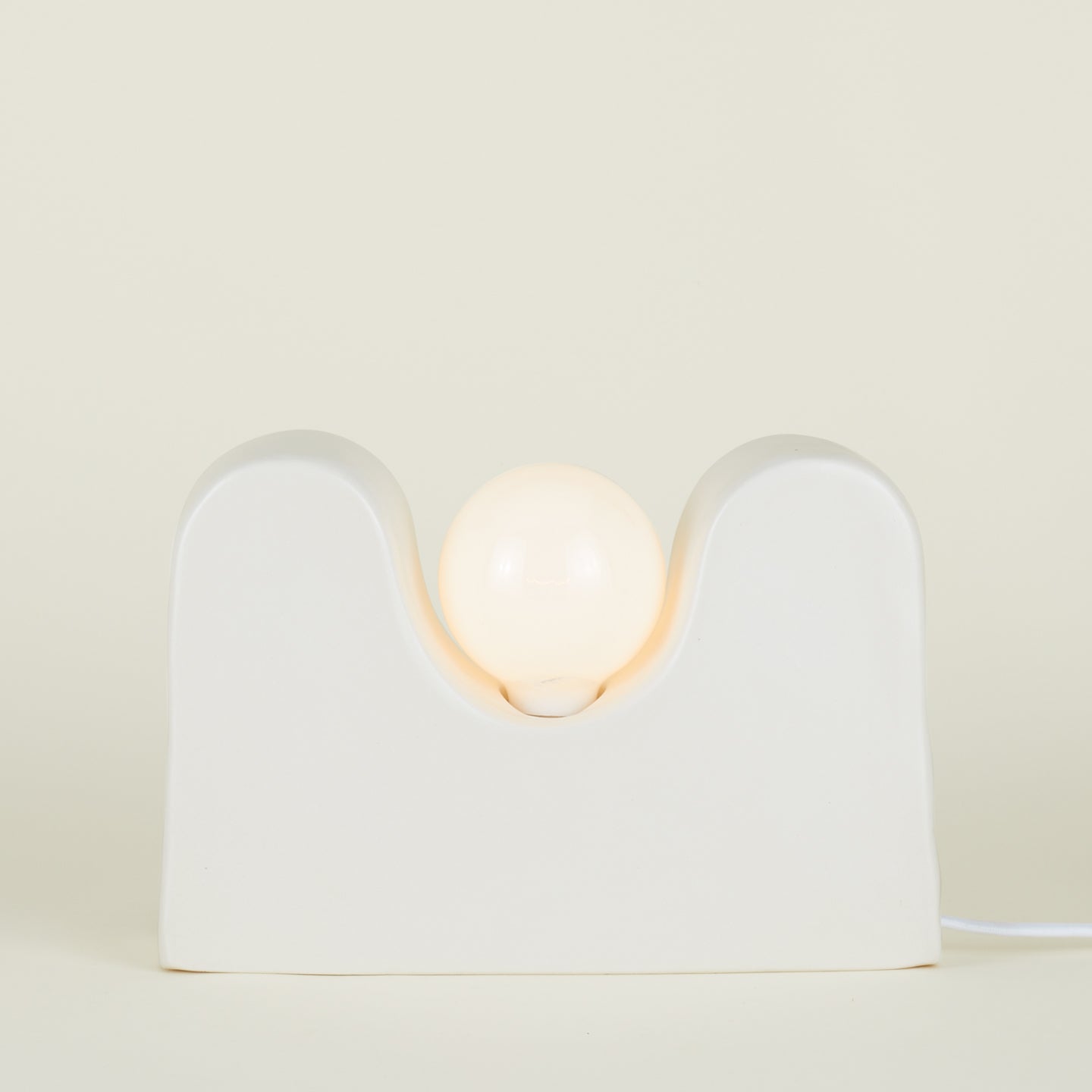 Virginia Sin twin sister lamp