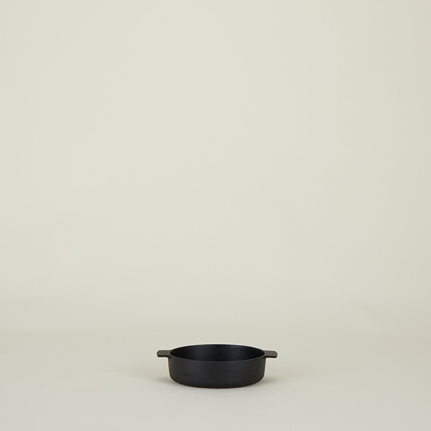 Cast Iron Casserole Pan