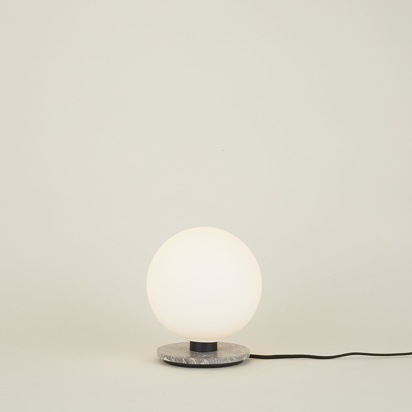 TR Bulb Table / Wall Lamp
