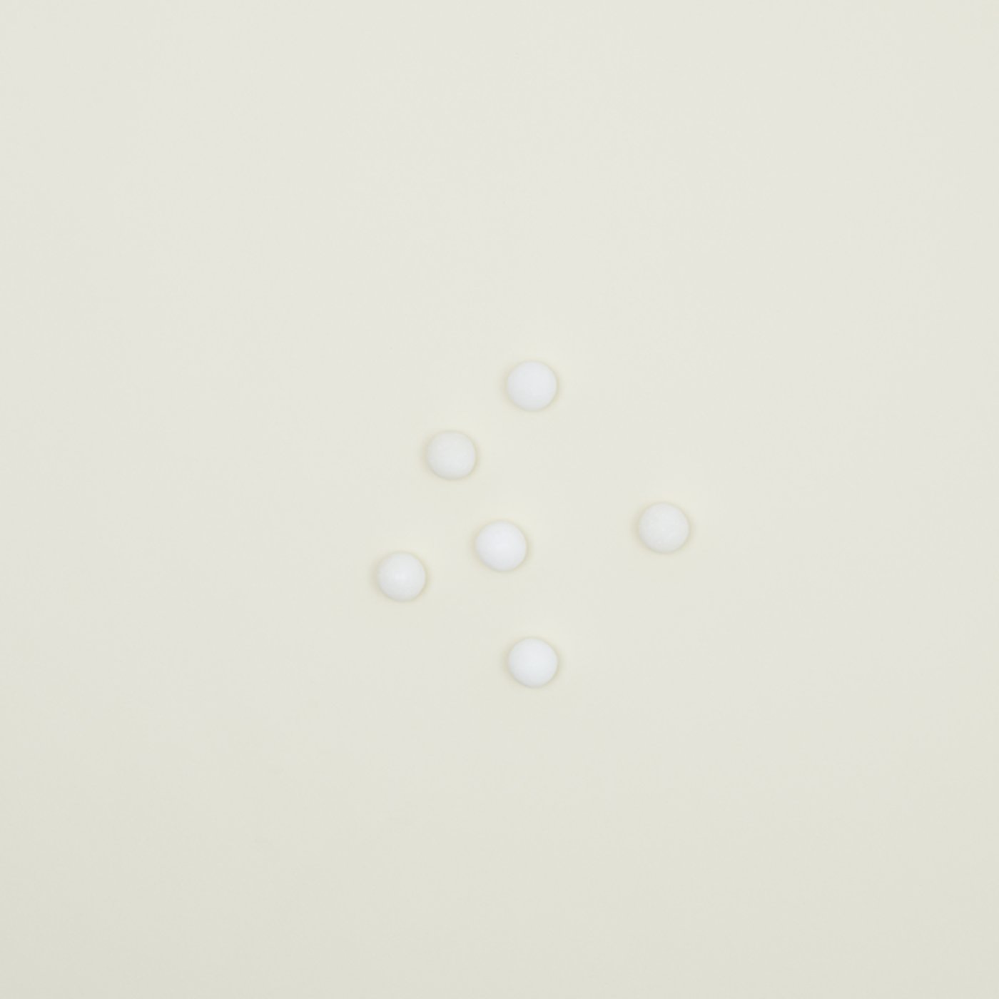 Simple Marble Drink Rocks - White