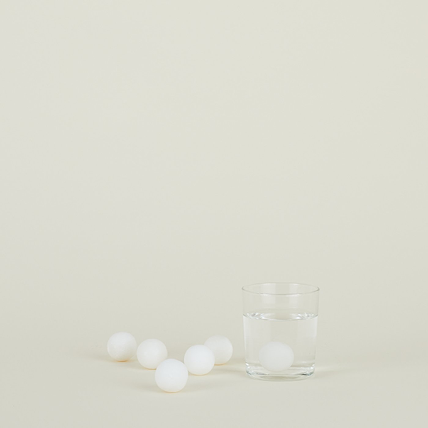 Simple Marble Drink Rocks - White