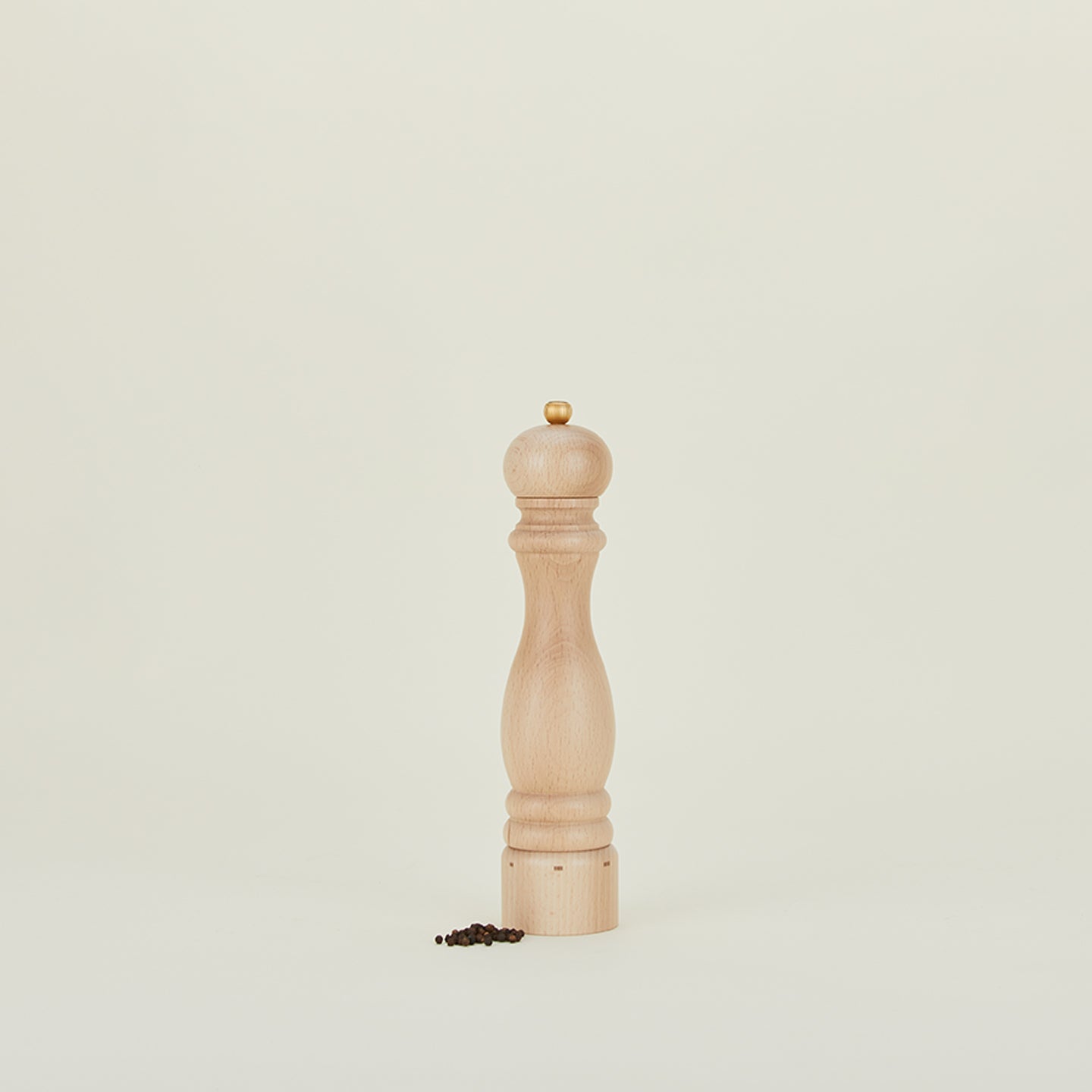 Large Pepper Mill in Beech