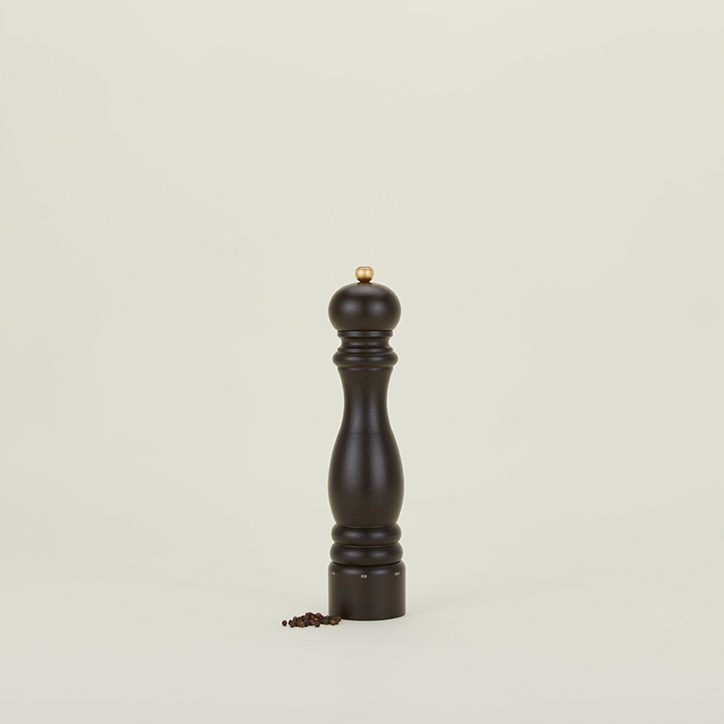 Classic Salt & Pepper Mill - Black and White
