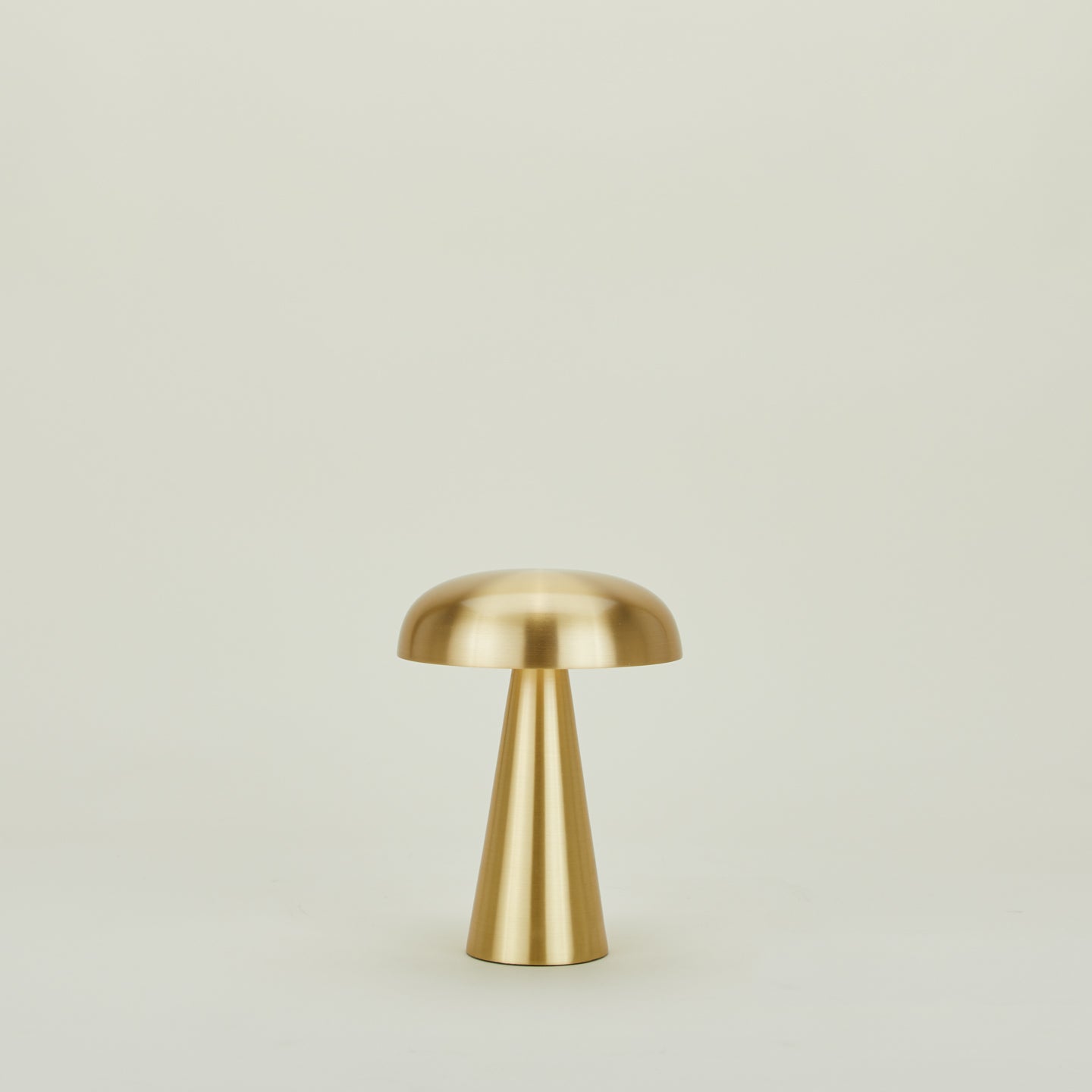 Como Portable Lamp - Brass