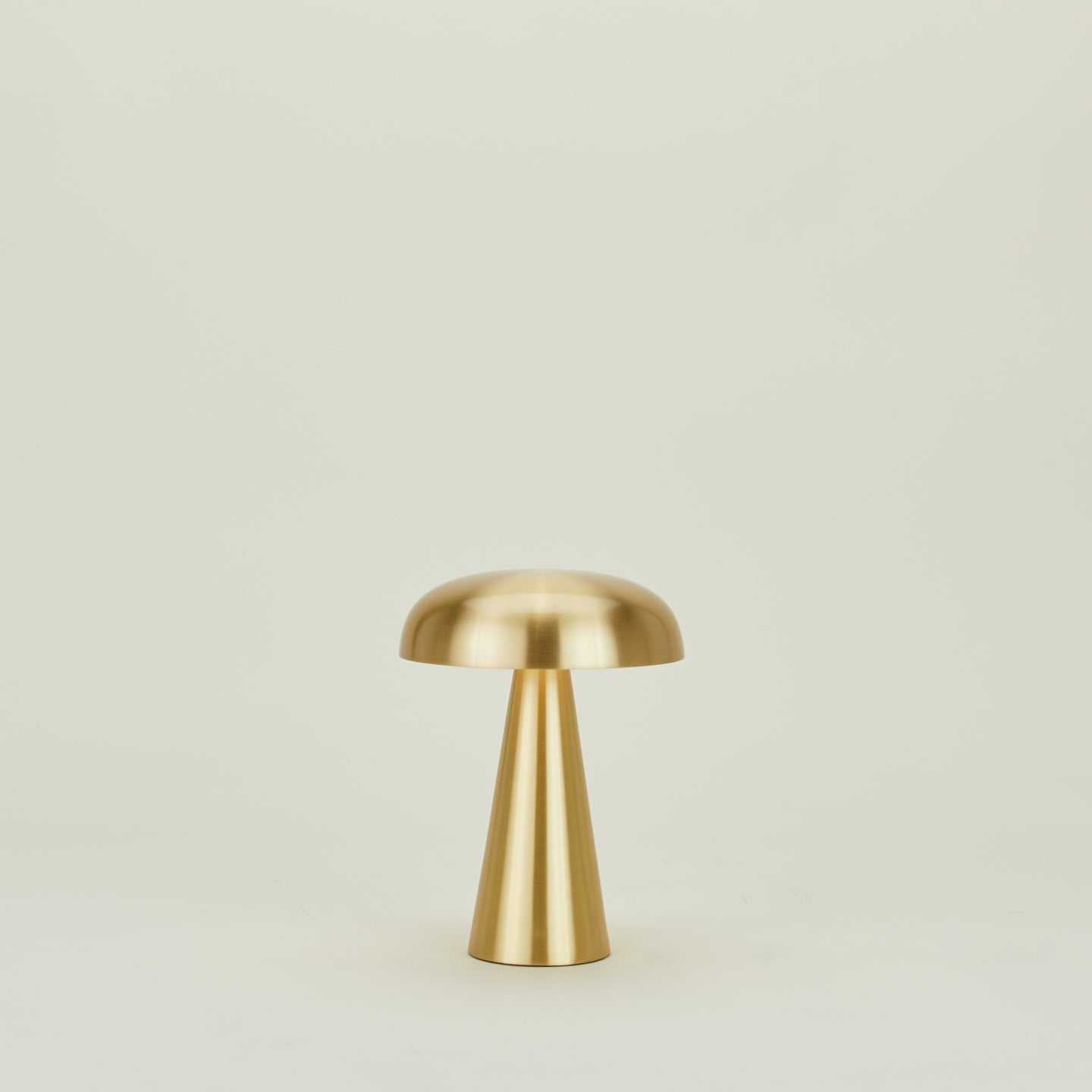 Como Portable Lamp - Brass
