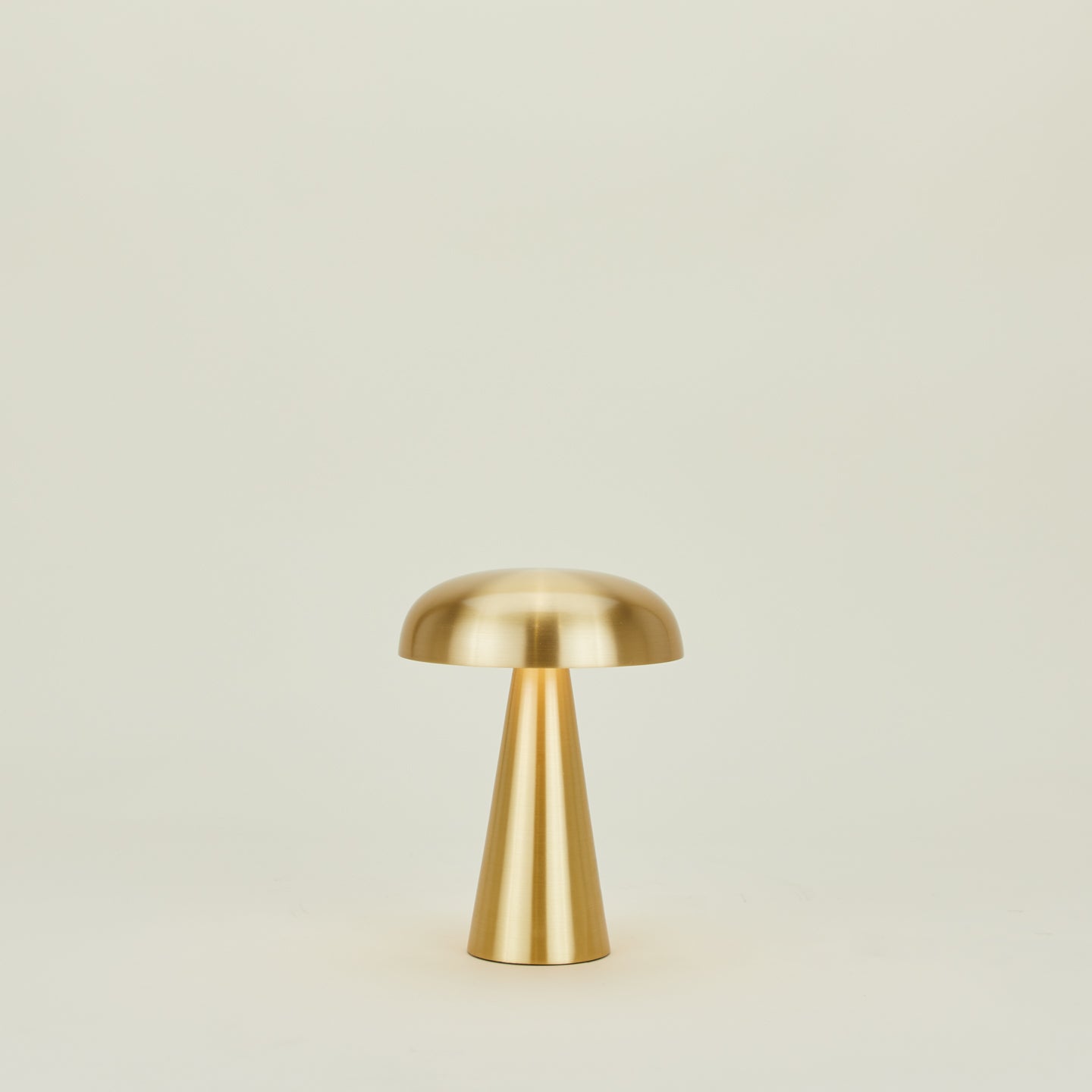 Como Portable Lamp - Brass