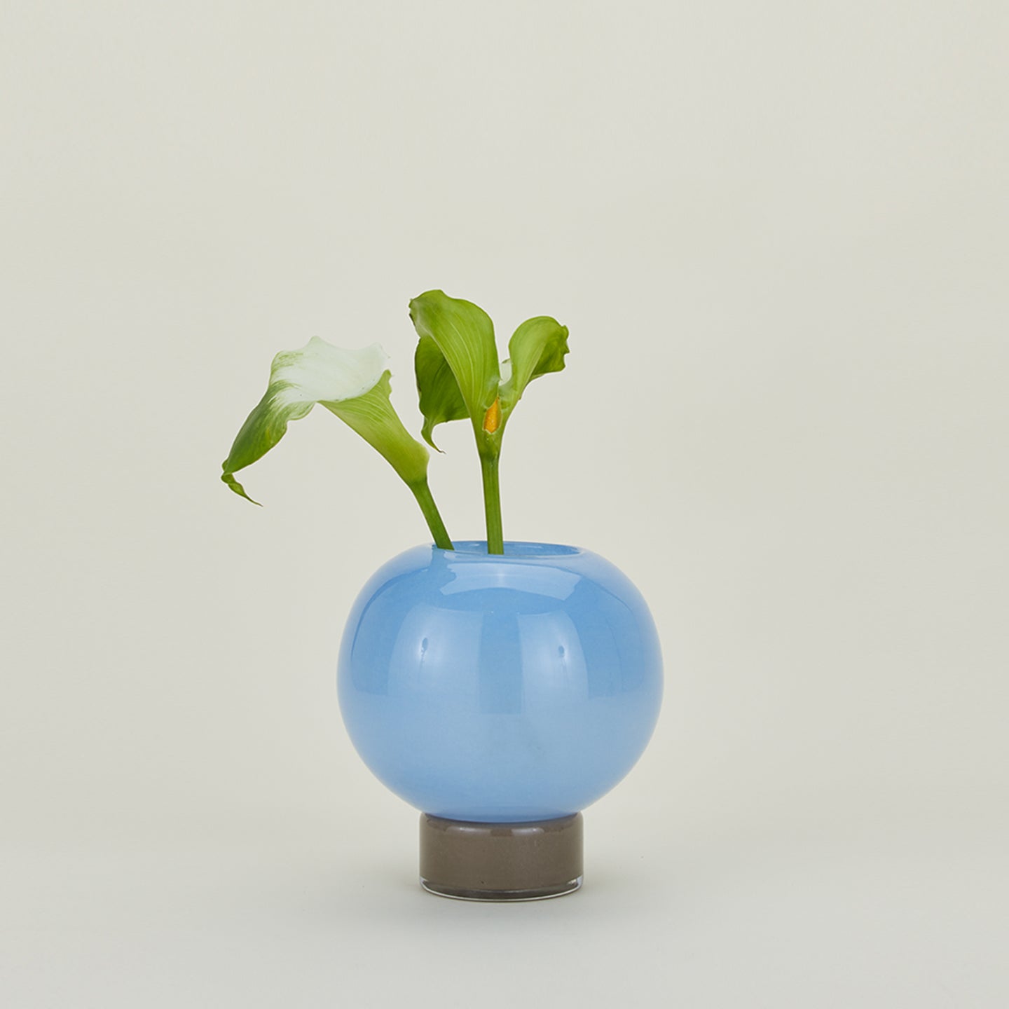 Round Mari Glass Vase - Sky