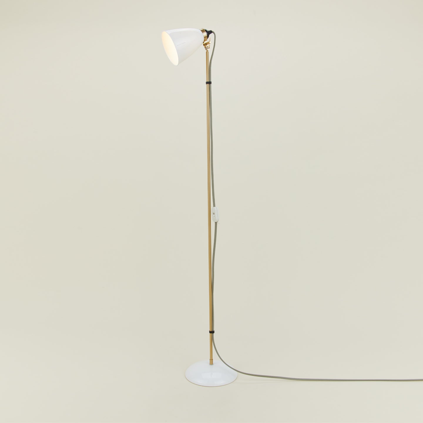 Hector Floor Light