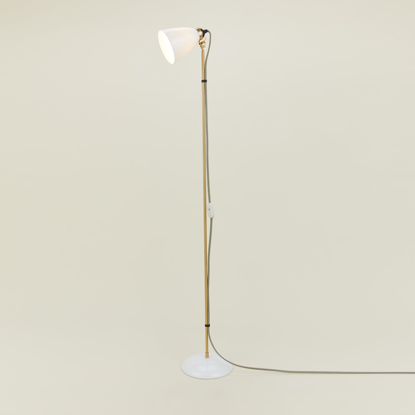 Hector Floor Light