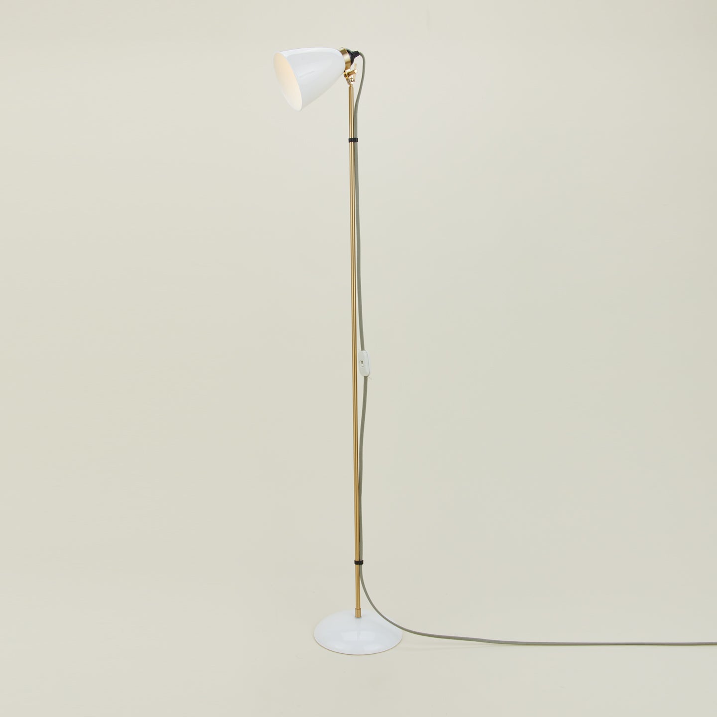 Hector Floor Light
