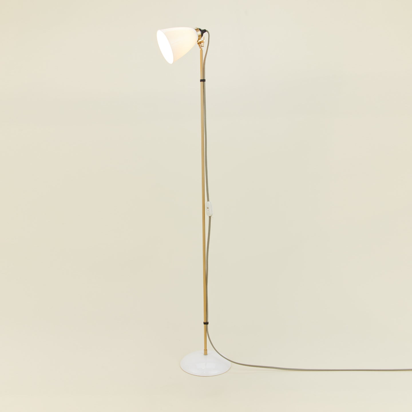 Hector Floor Light