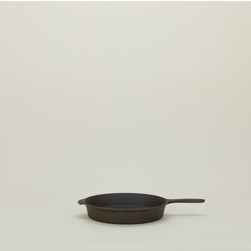Cast Iron Cookware - Medium