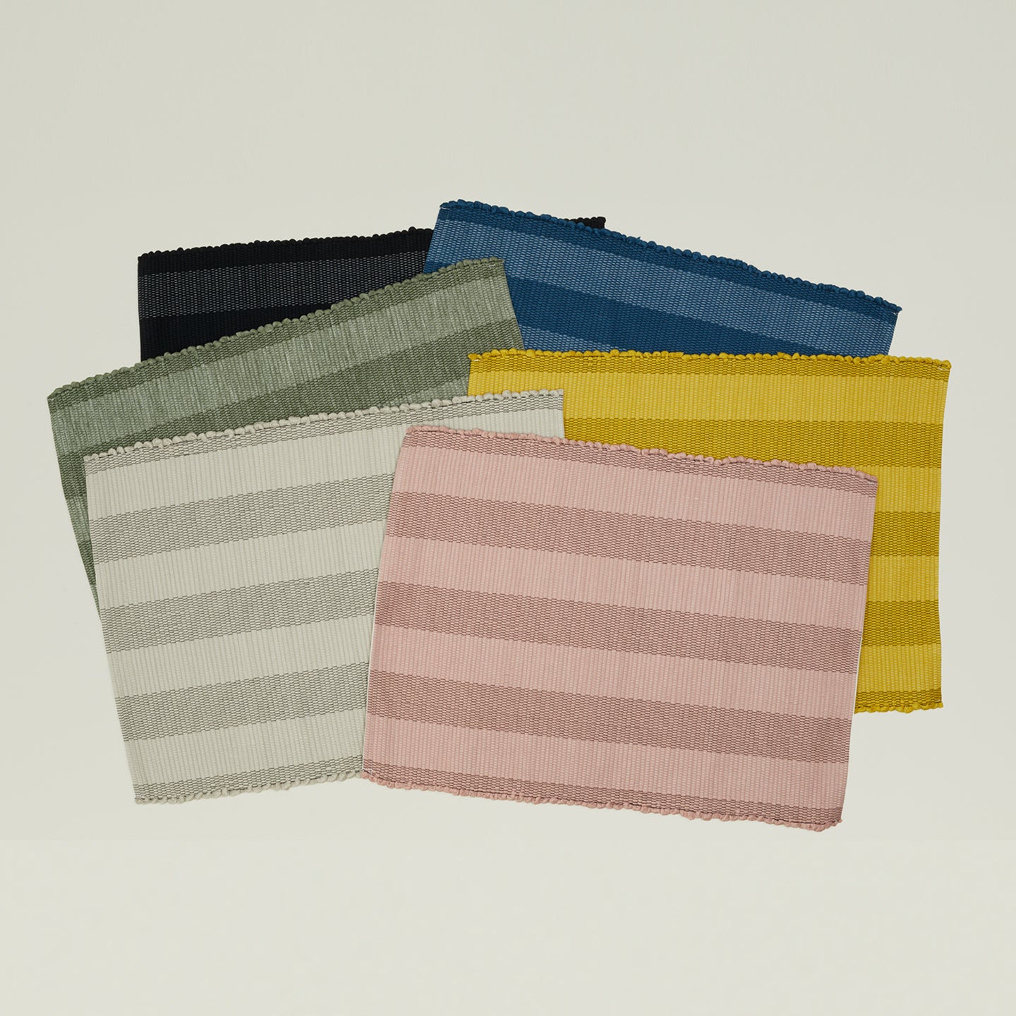 Essential Floor Mat - Black
