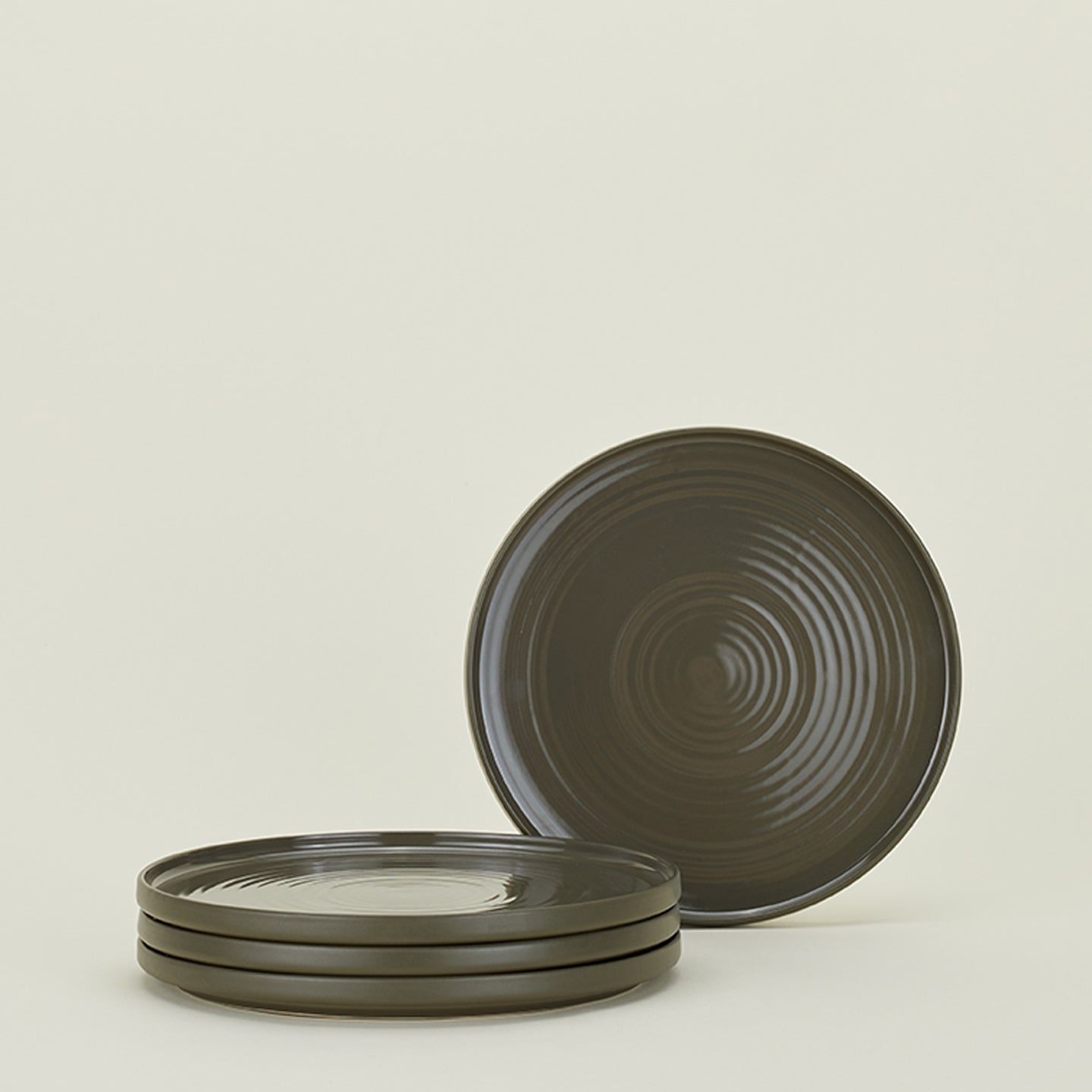 Essential Dinnerware, 16 Piece Set - Olive