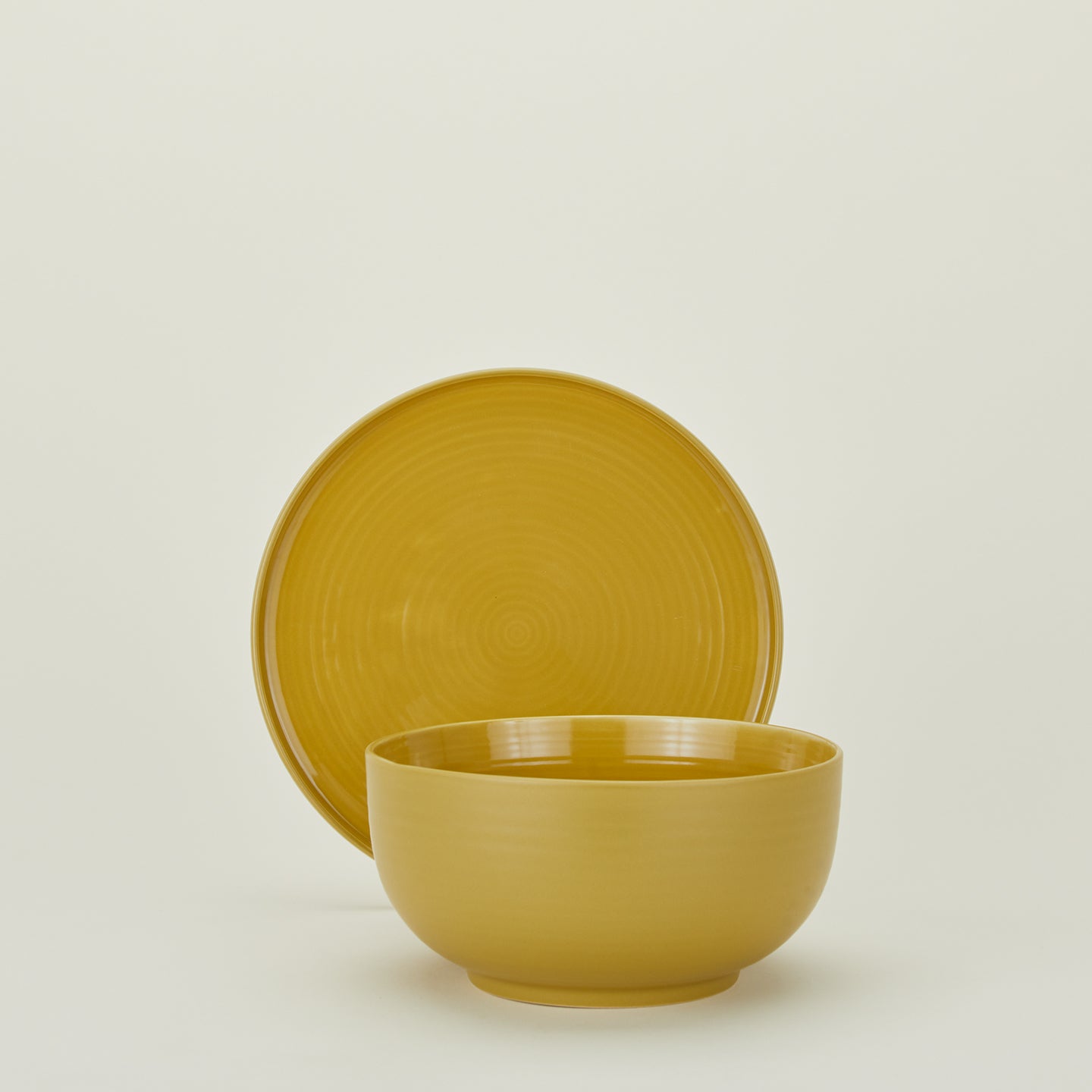 Essential Serveware, 2 Piece Set - Mustard