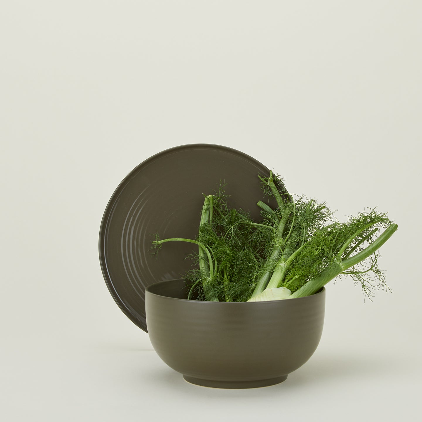 Essential Serveware, 2 Piece Set - Olive