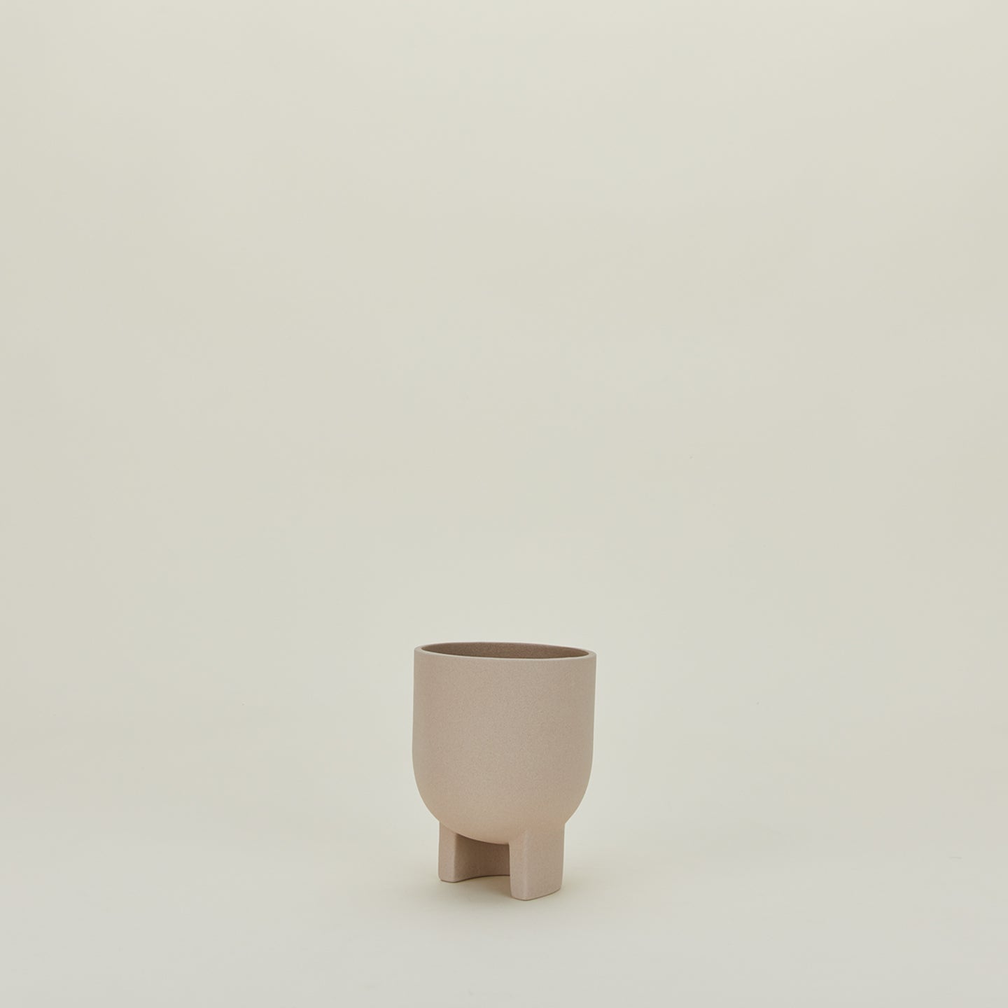 Serene Flowerpot - Sand