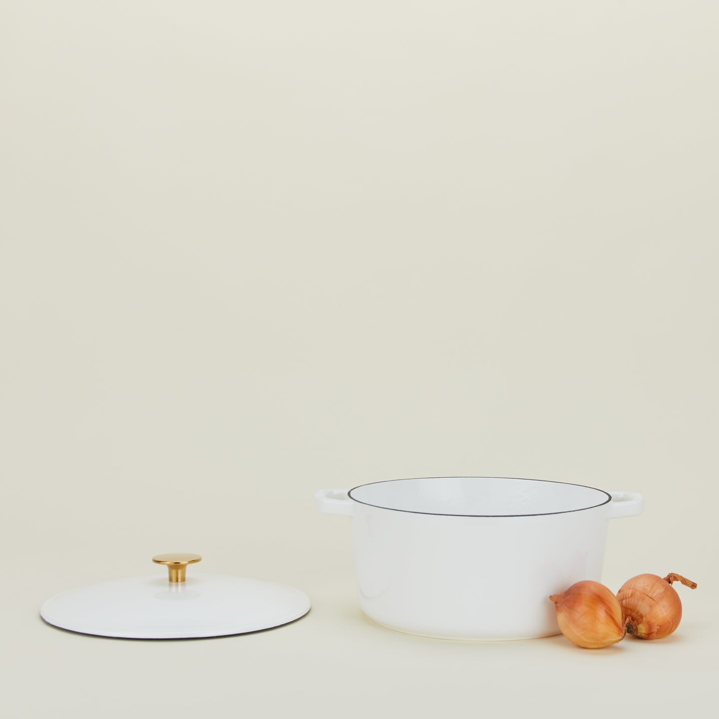 Enameled Cast Iron Dutch Oven - White