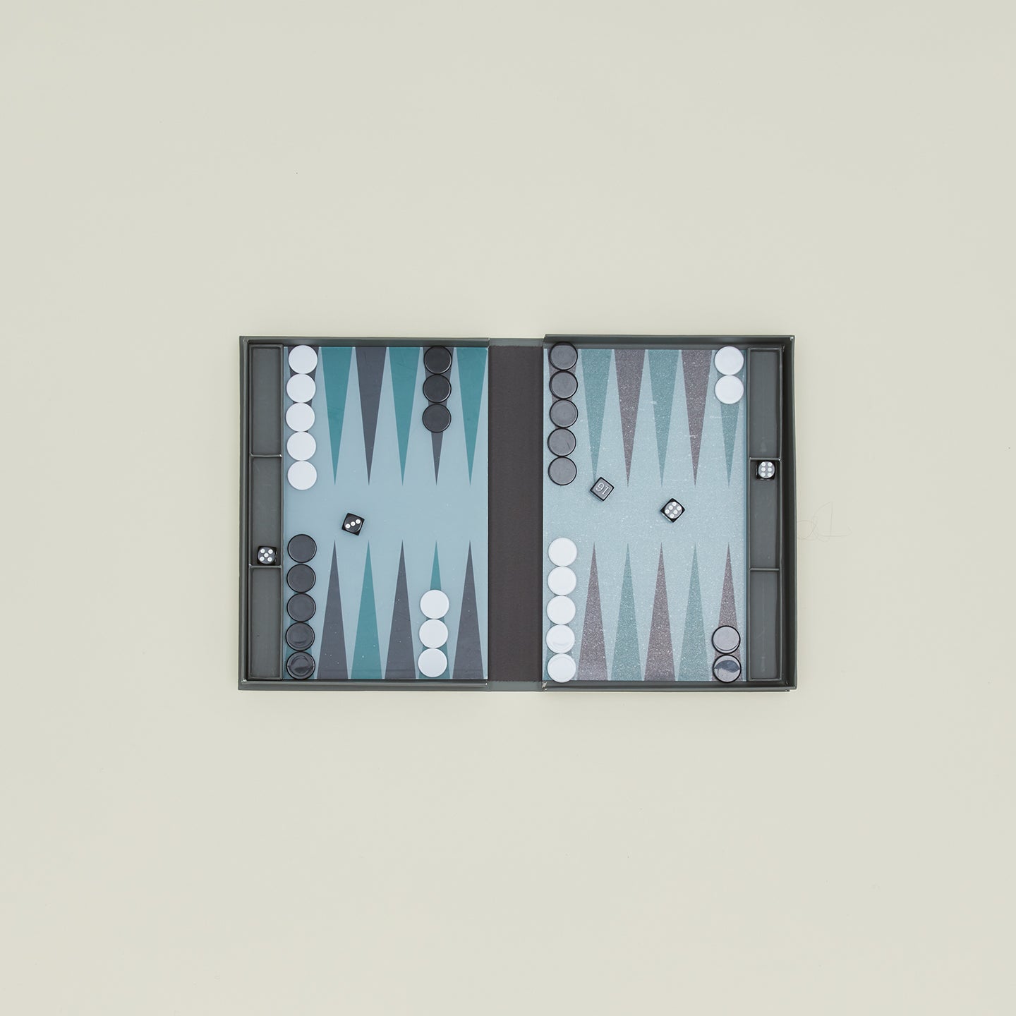 Classic Backgammon