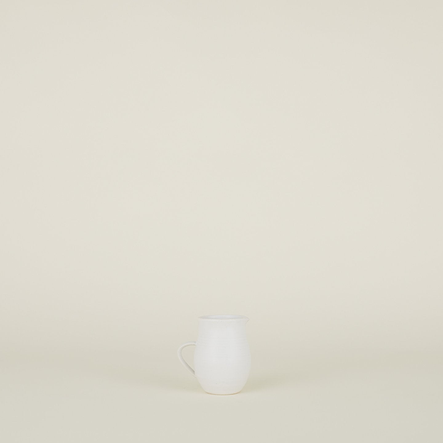 Stoneware Creamer - Eggshell