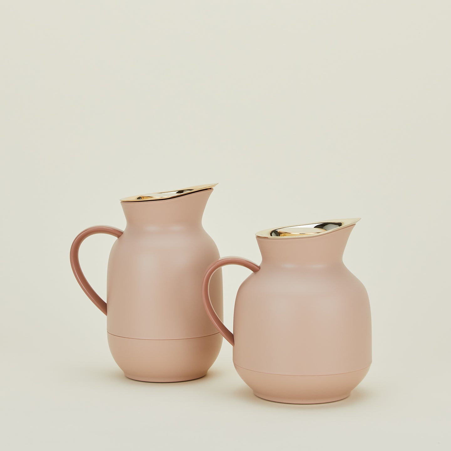 Amphora Vacuum Tea Jug