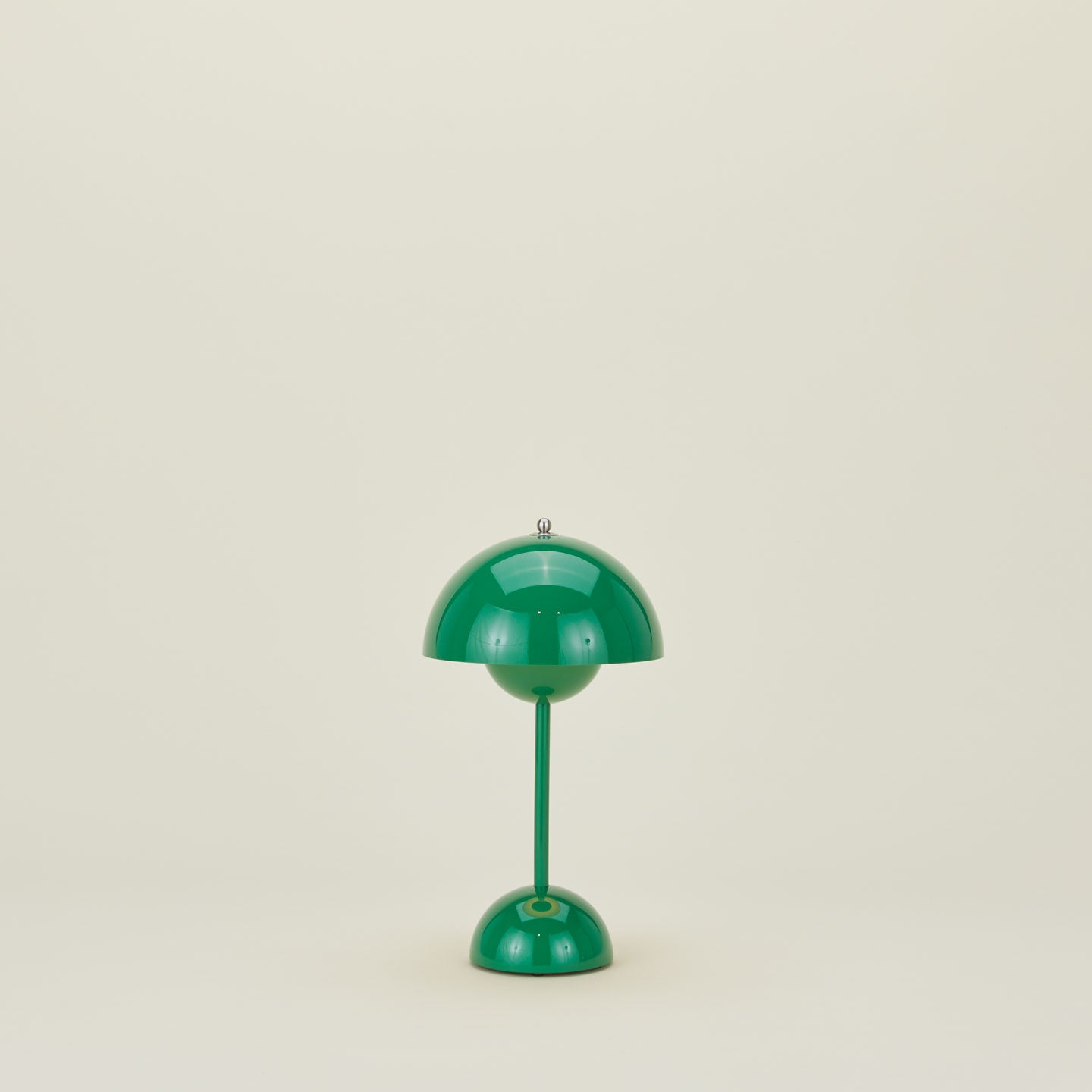 Flowerpot Portable Lamp - Signal Green