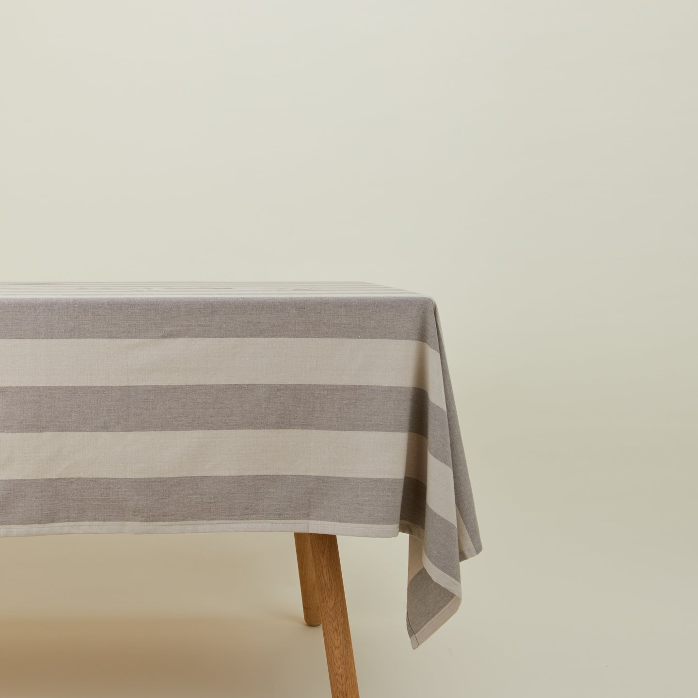 Essential Striped Tablecloth - Light Grey/Dark Grey – Hawkins New York
