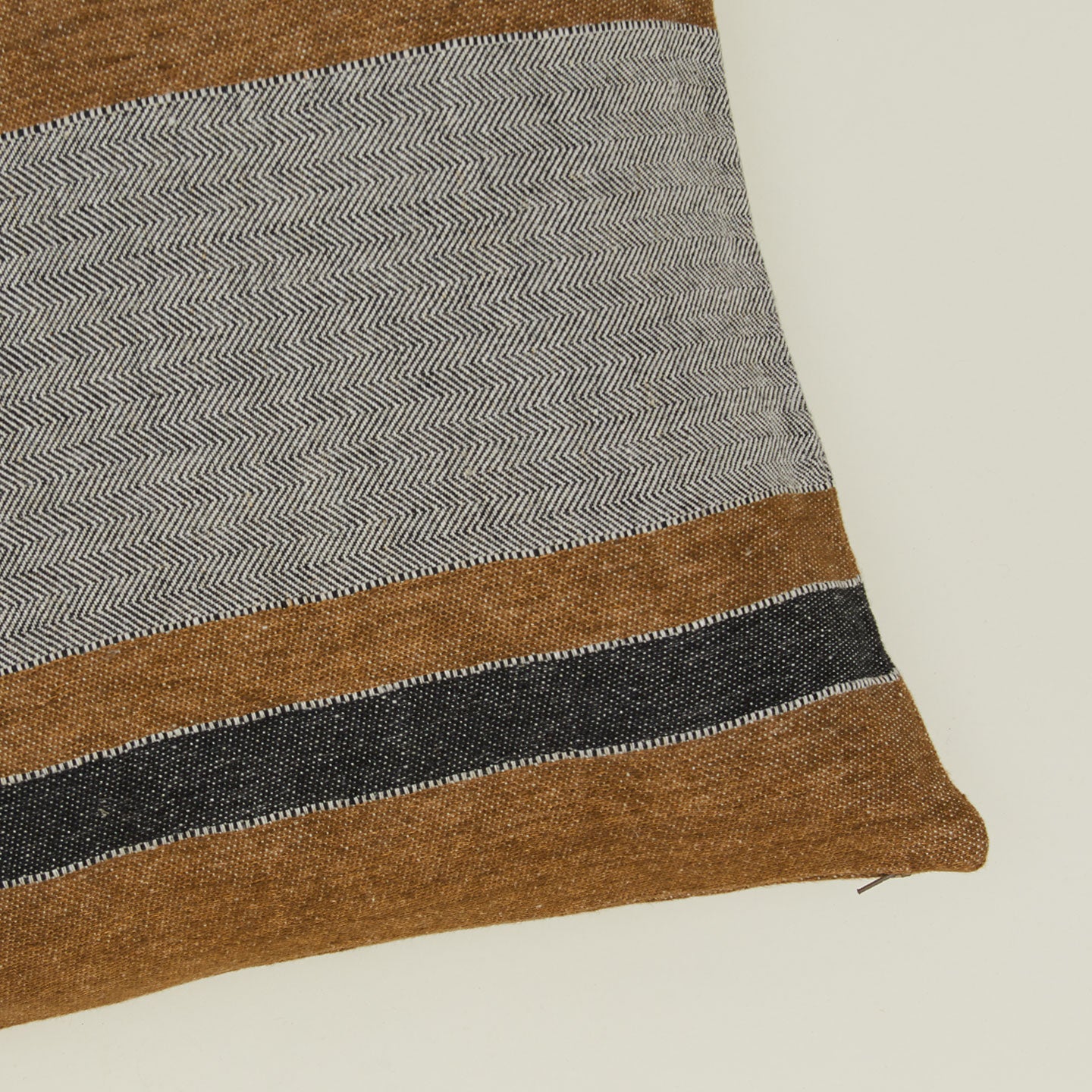 Nairobi Pillow Cover – Hawkins New York