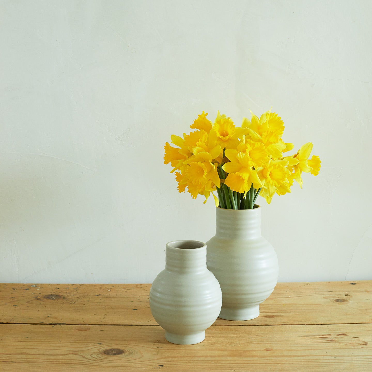 Essential Ceramic Vase - Light Grey