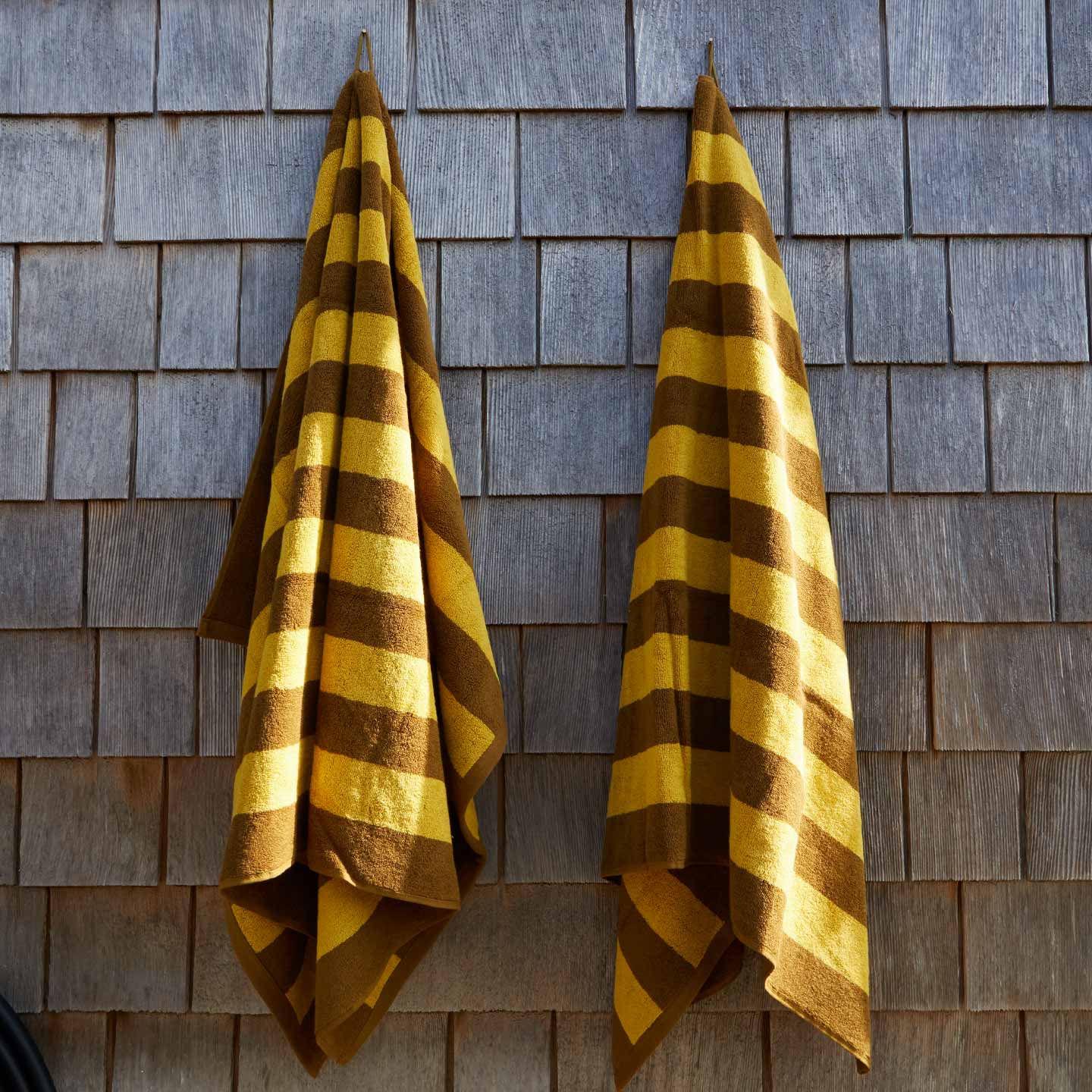 Simple Striped Terry Beach Towel - Mustard/Bronze – Hawkins New York