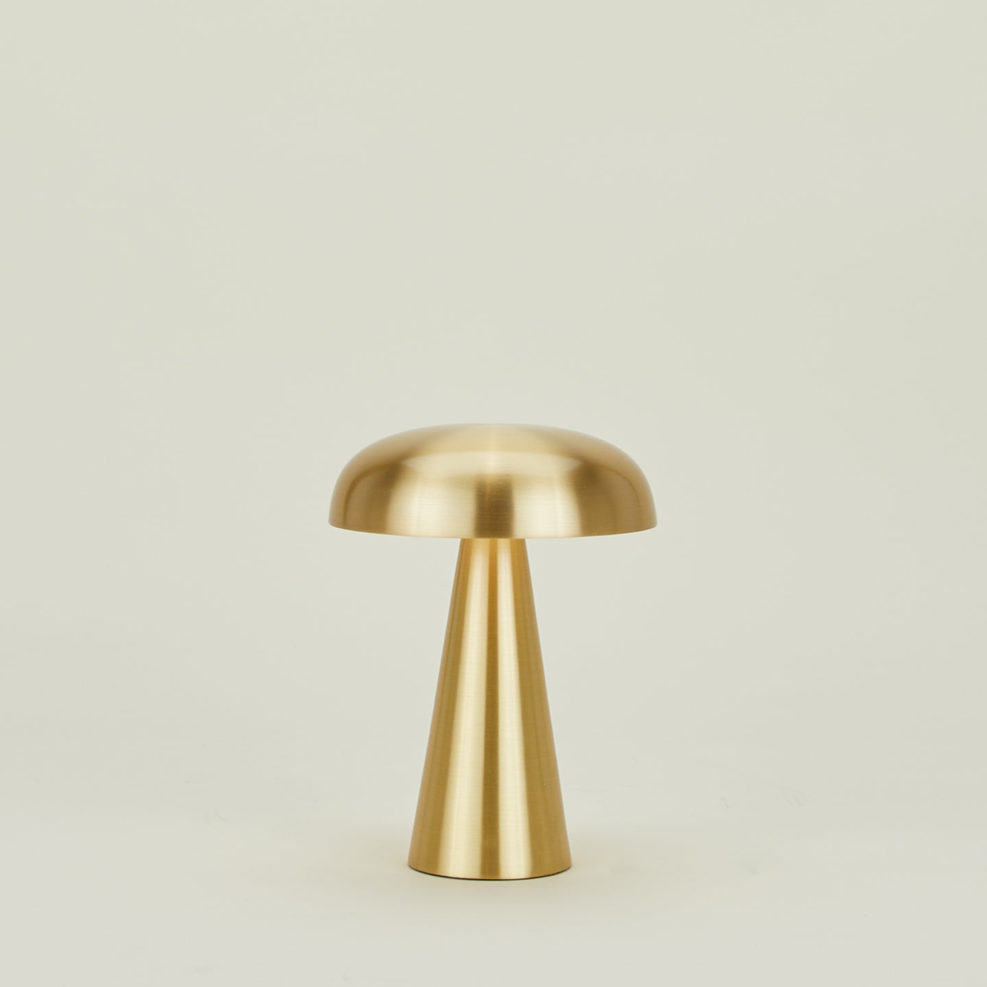 Como Portable Lamp – Hawkins New York