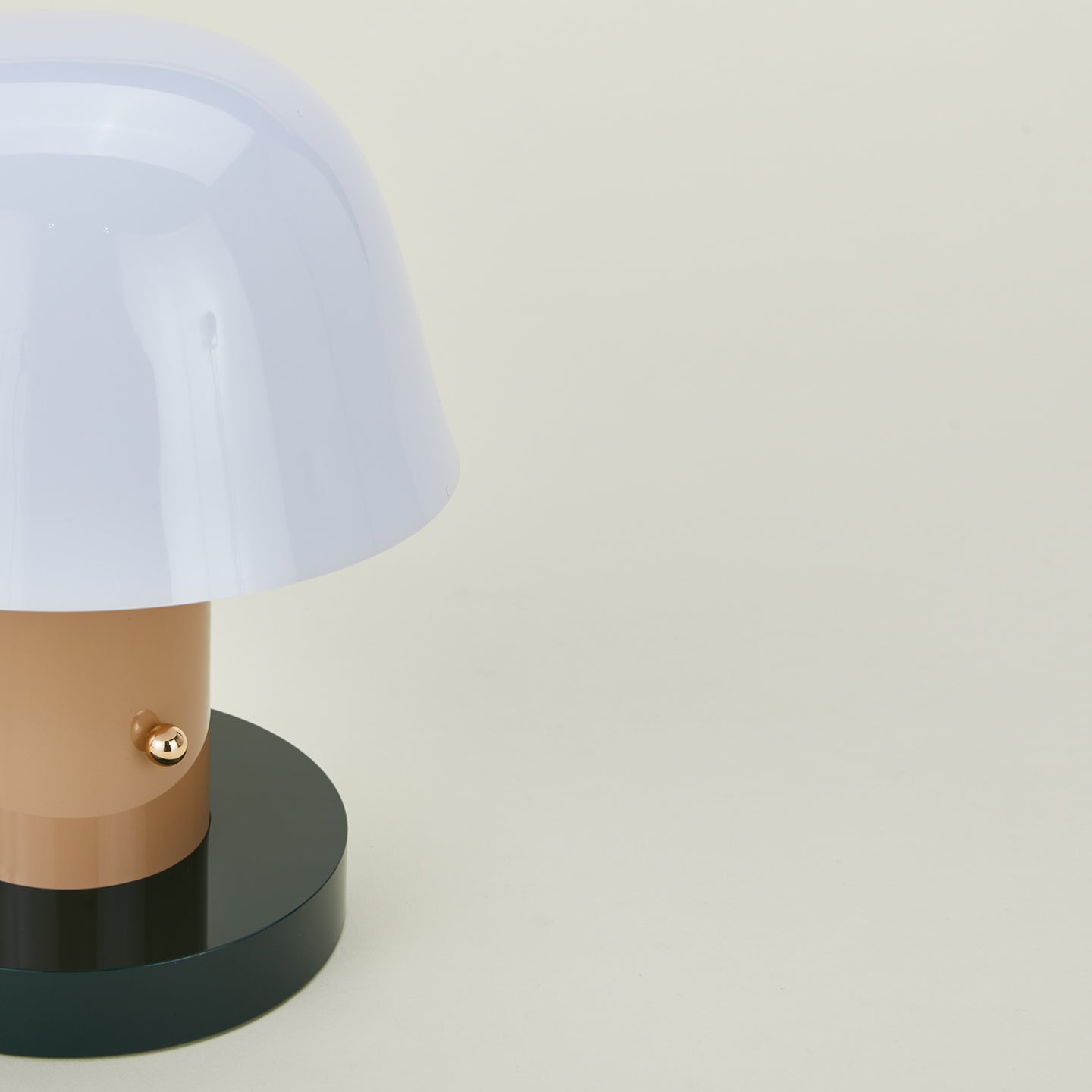 Setago Rechargeable Lamp - Natural – Hawkins New York
