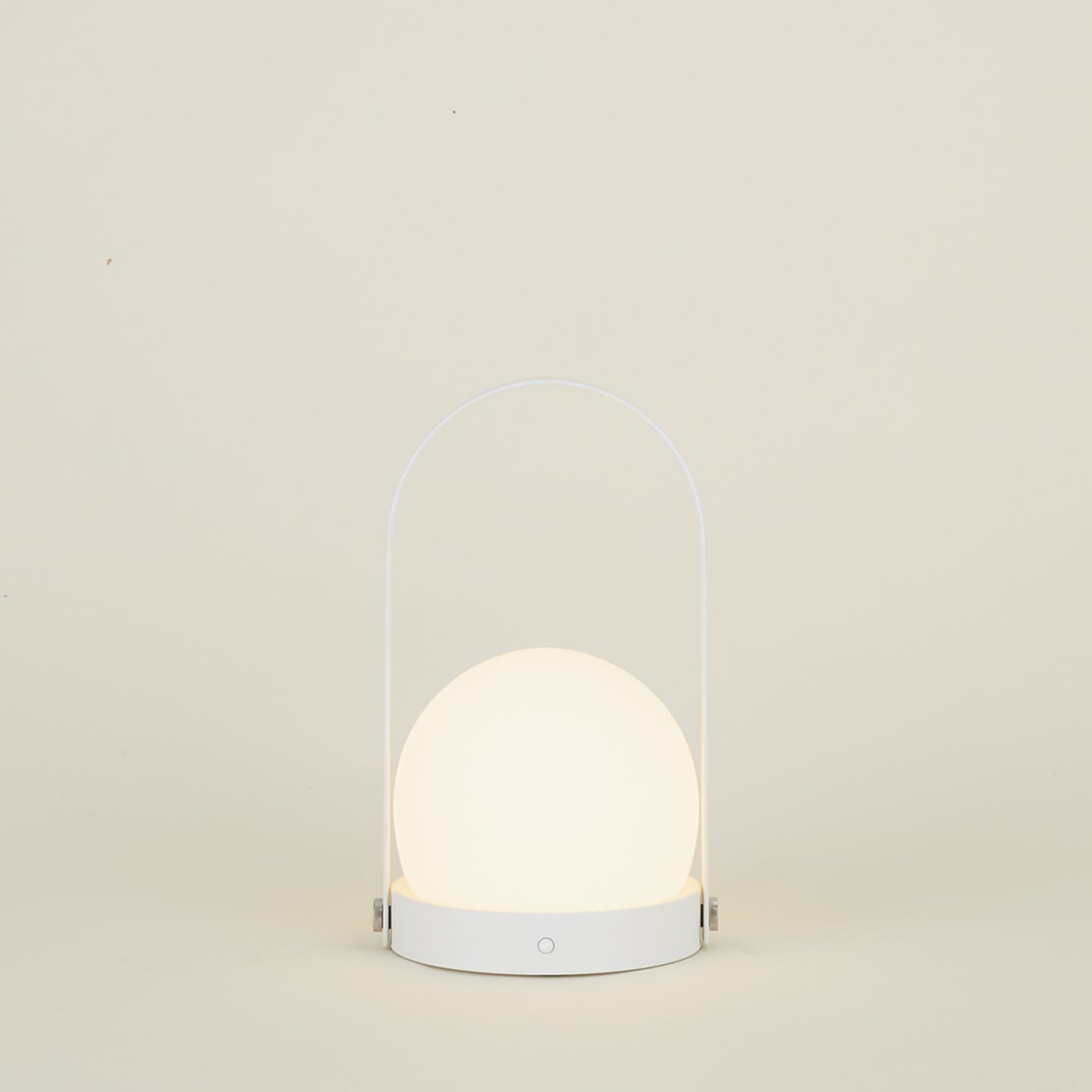 menu Carrie LED Lamp white  メニューキャリー　ランプ 楽天市場】Audo Copenhagen Carrie LED Lamp キャリー LED