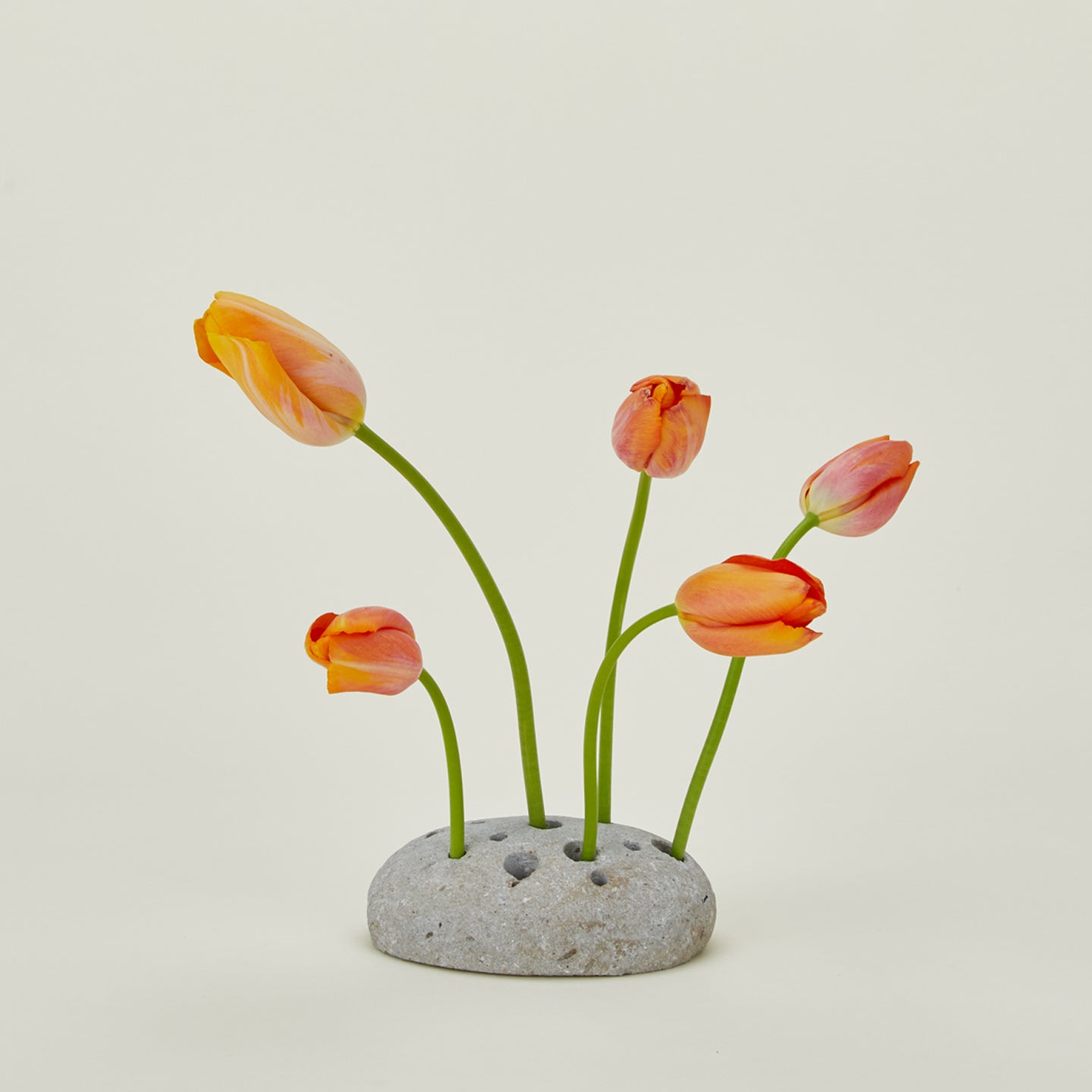 River Rock Oval Ikebana Vase – Hawkins New York