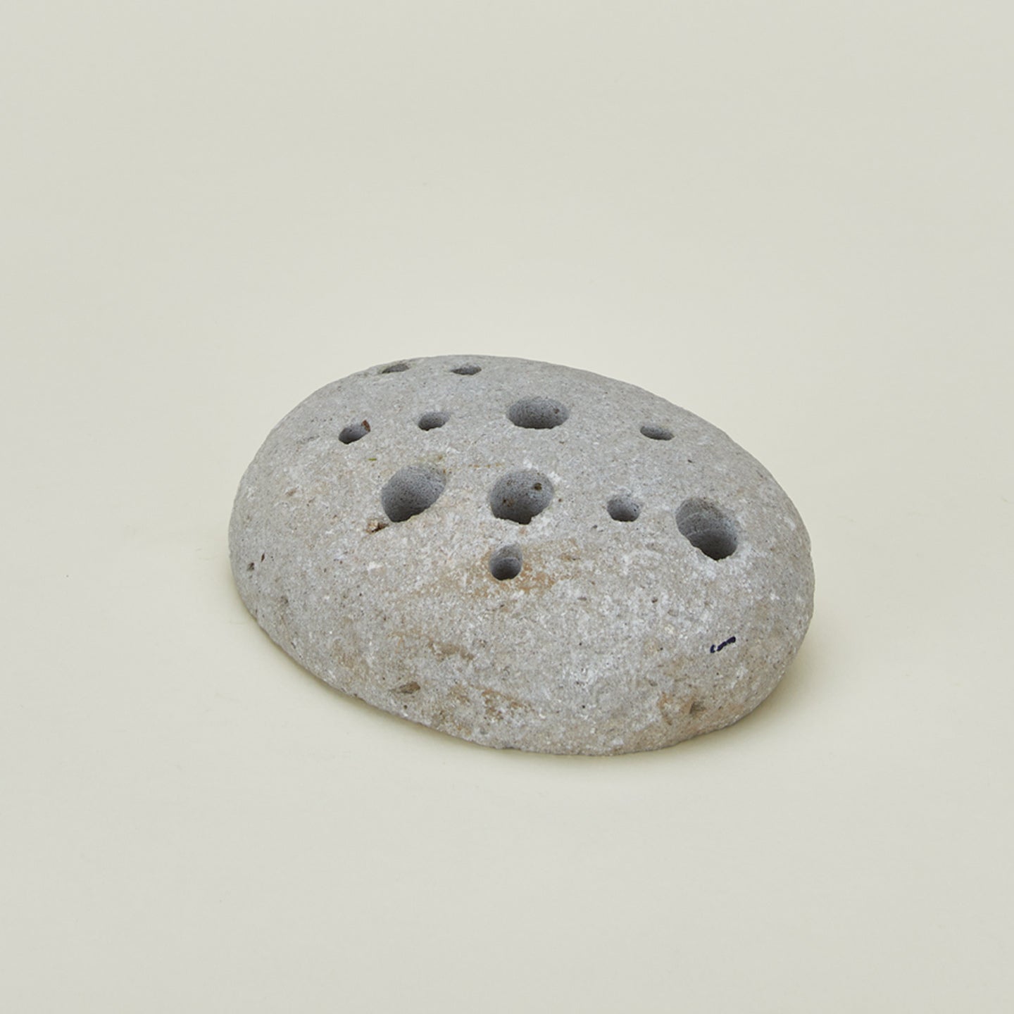 River Rock Oval Ikebana Vase – Hawkins New York