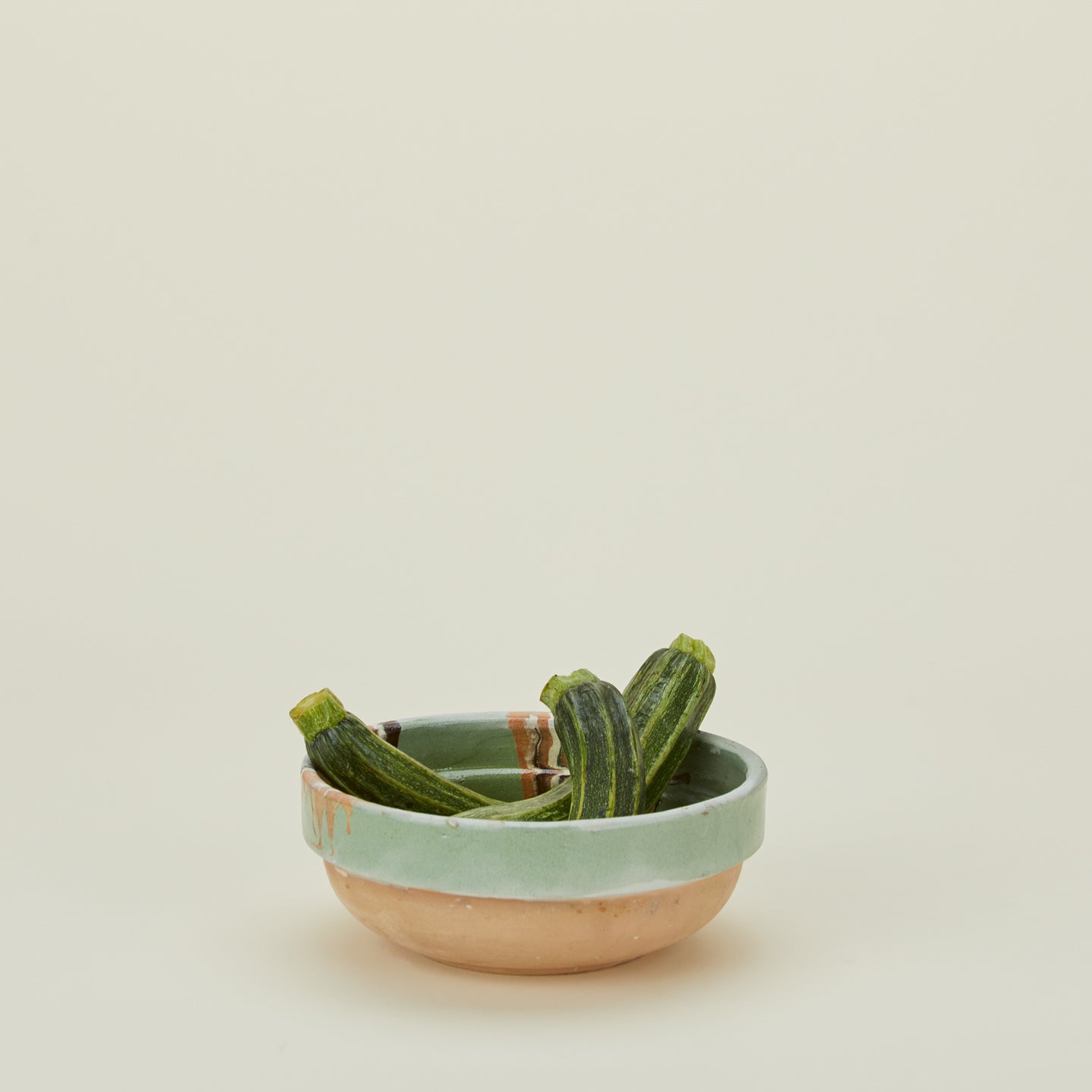 Medium marbleized glazed bowl with cucumbers