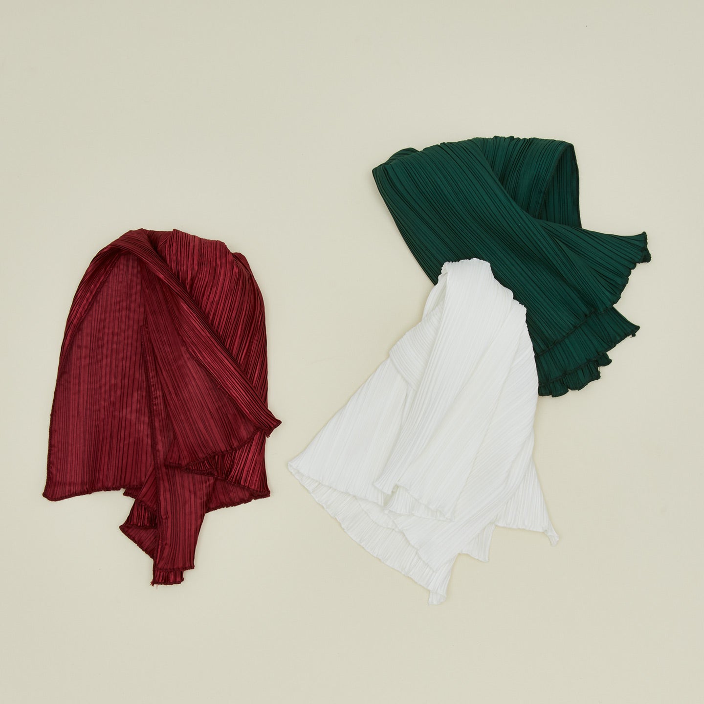Cahaya pleated napkins in various colors